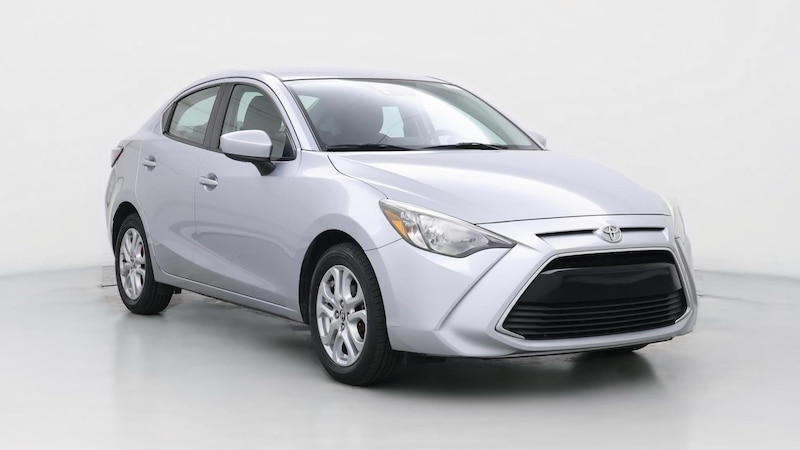 2017 Toyota Yaris LE Hero Image