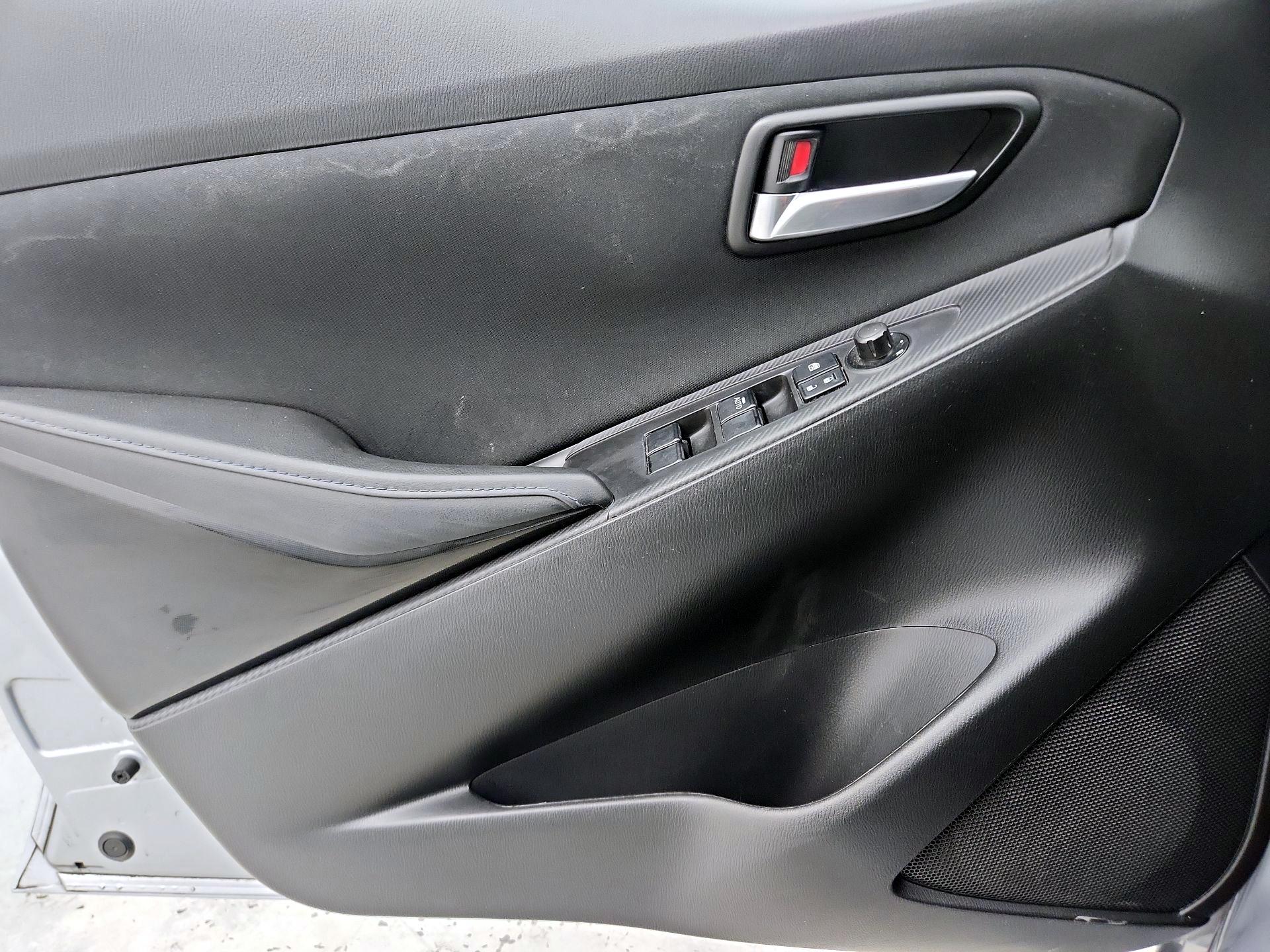 Thumbnail: 2017 Toyota Yaris iA - 12