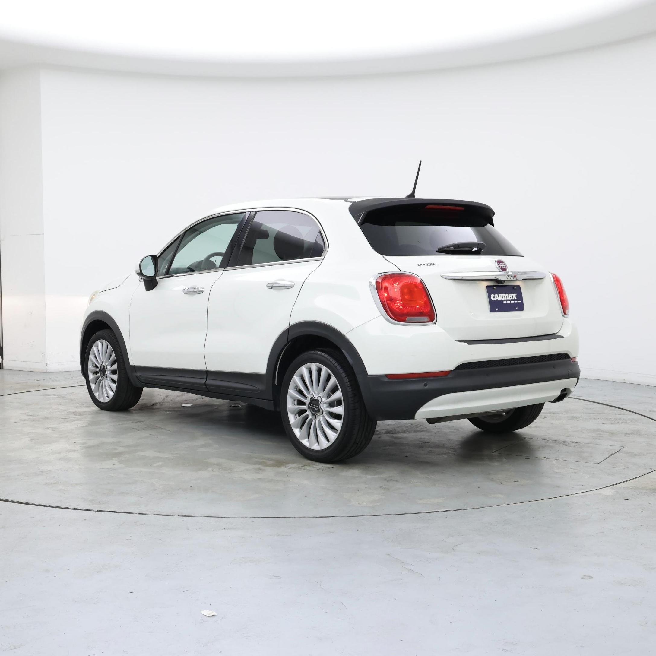 Thumbnail: 2016 Fiat 500X - 2