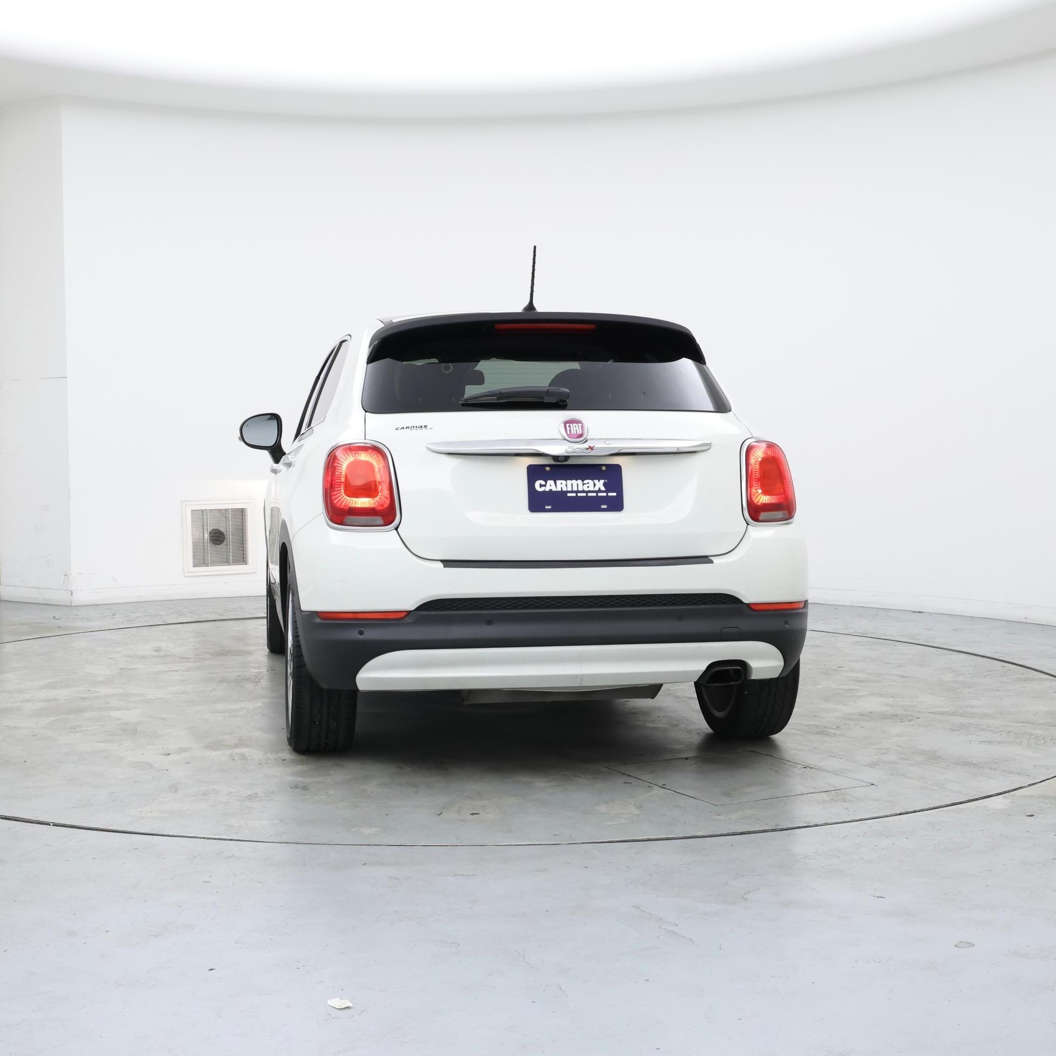 Thumbnail: 2016 Fiat 500X - 6