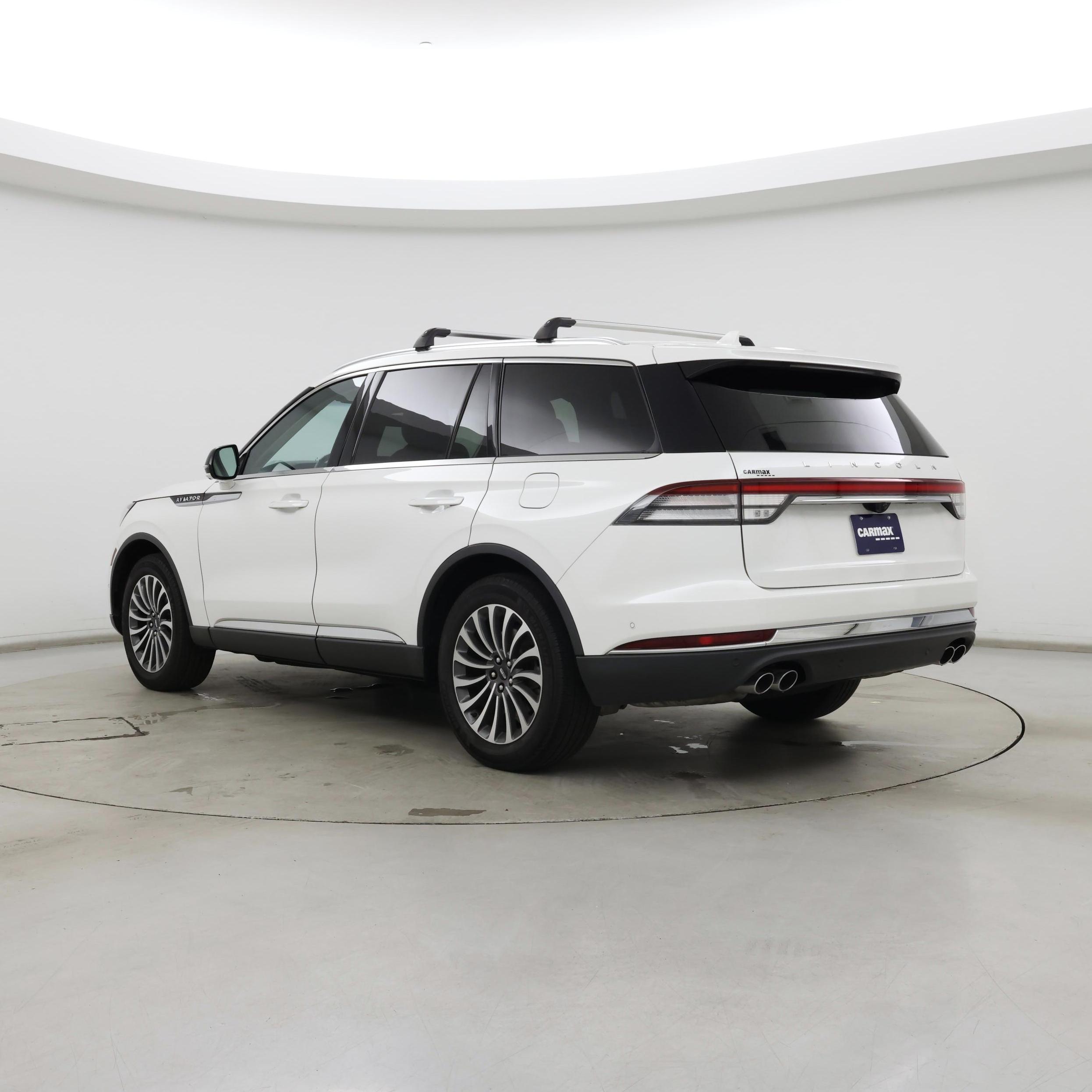 Thumbnail: 2020 Lincoln Aviator - 2