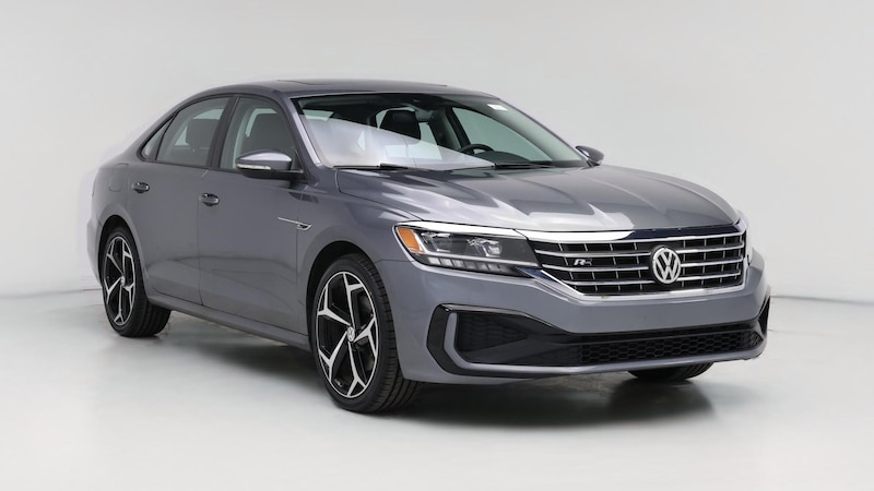 2020 Volkswagen Passat R-Line Hero Image