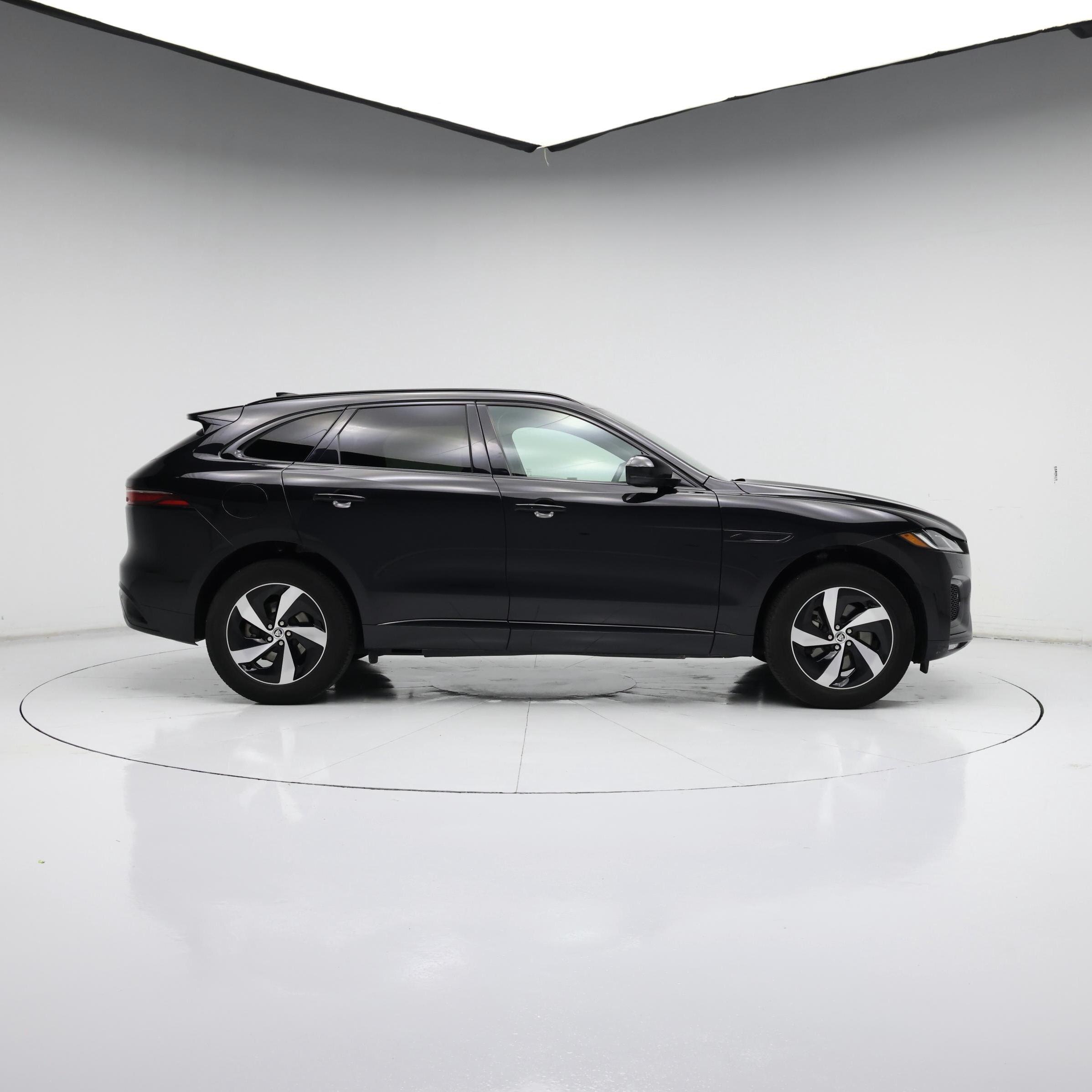 Thumbnail: 2024 Jaguar F-Pace - 7