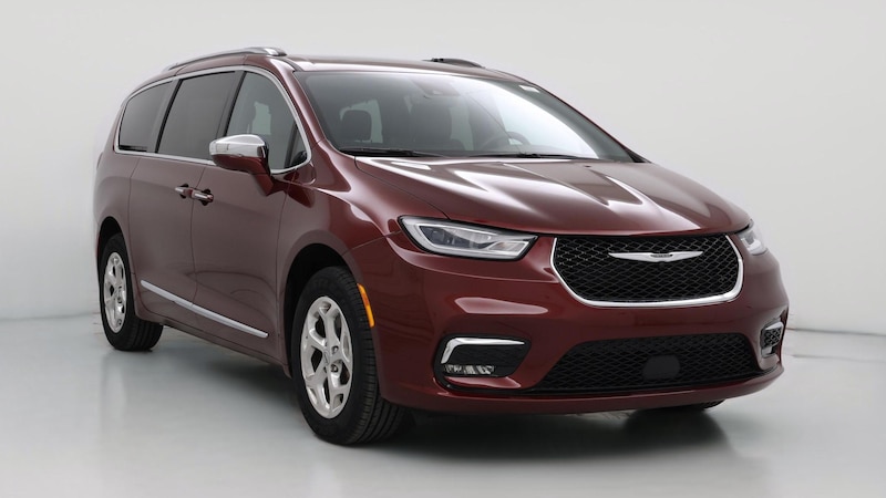 2021 Chrysler Pacifica Limited Hero Image
