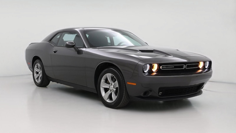2022 Dodge Challenger SXT Hero Image