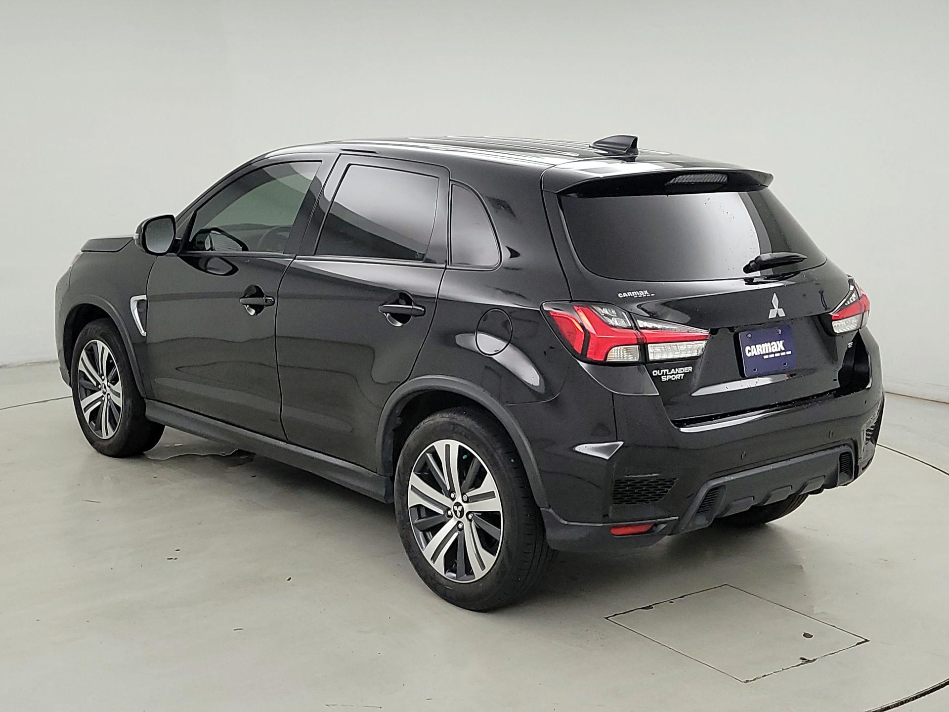 Thumbnail: 2022 Mitsubishi Outlander Sport - 7