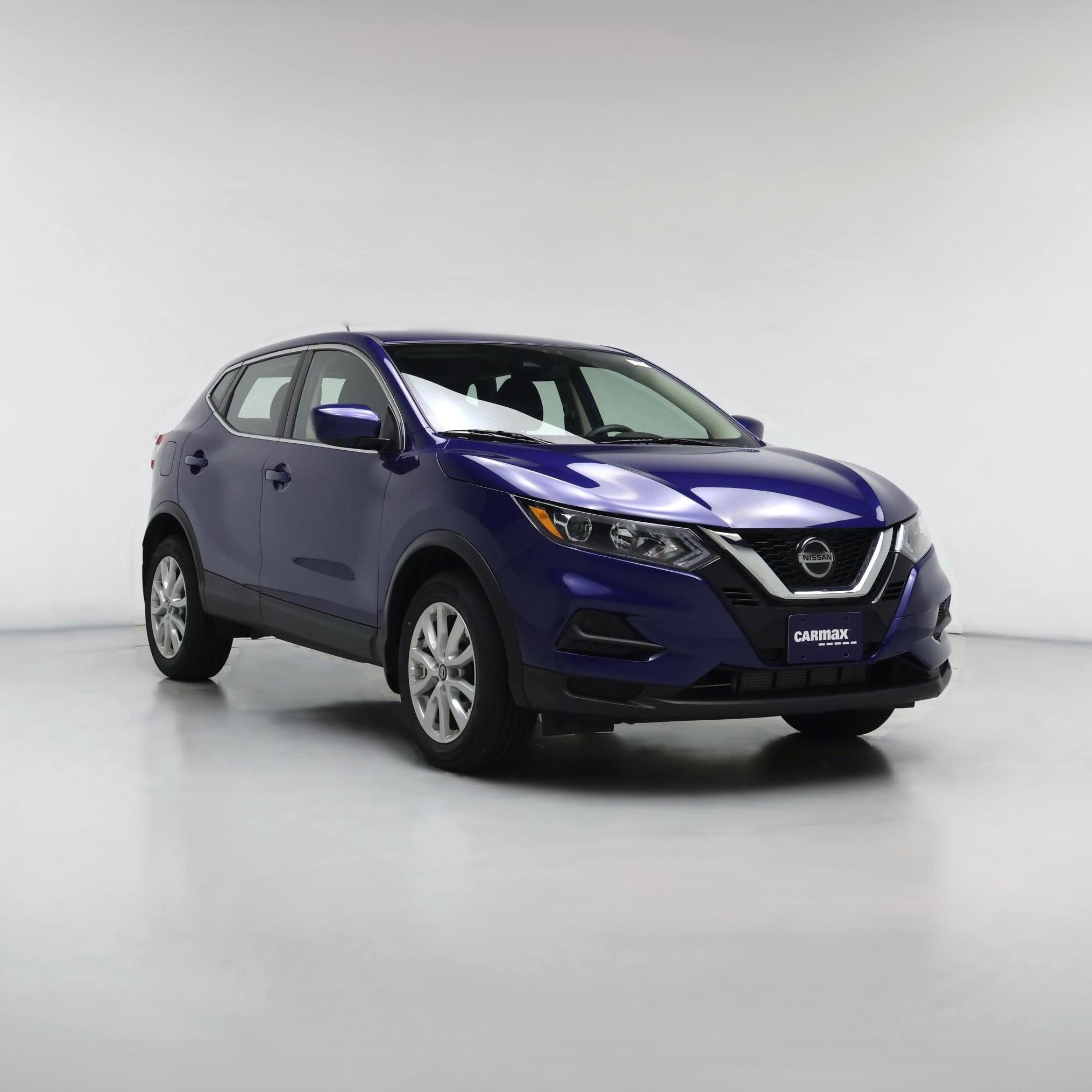 Thumbnail: 2021 Nissan Rogue Sport - 1