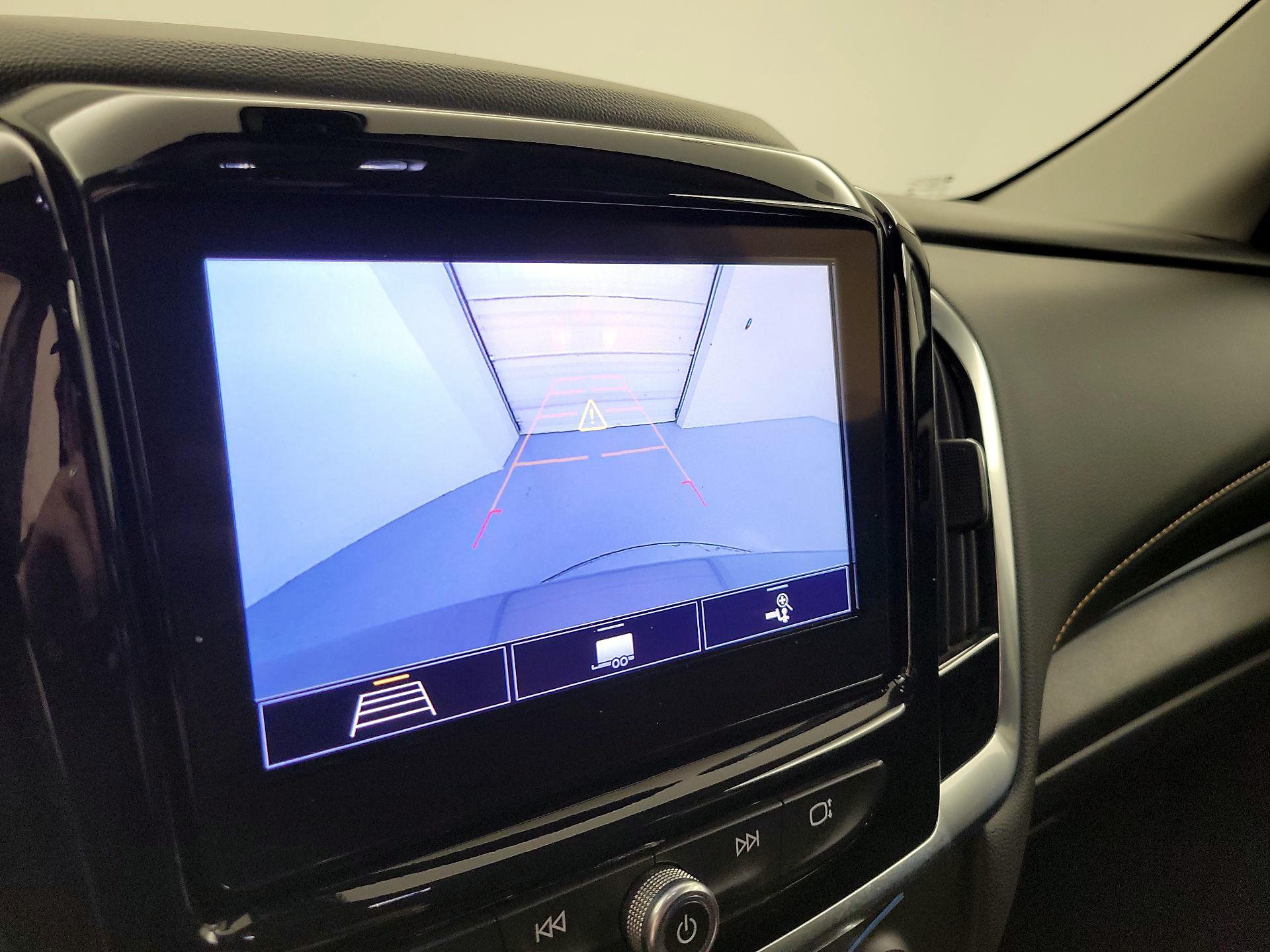 Thumbnail: 2020 Chevrolet Traverse - 14