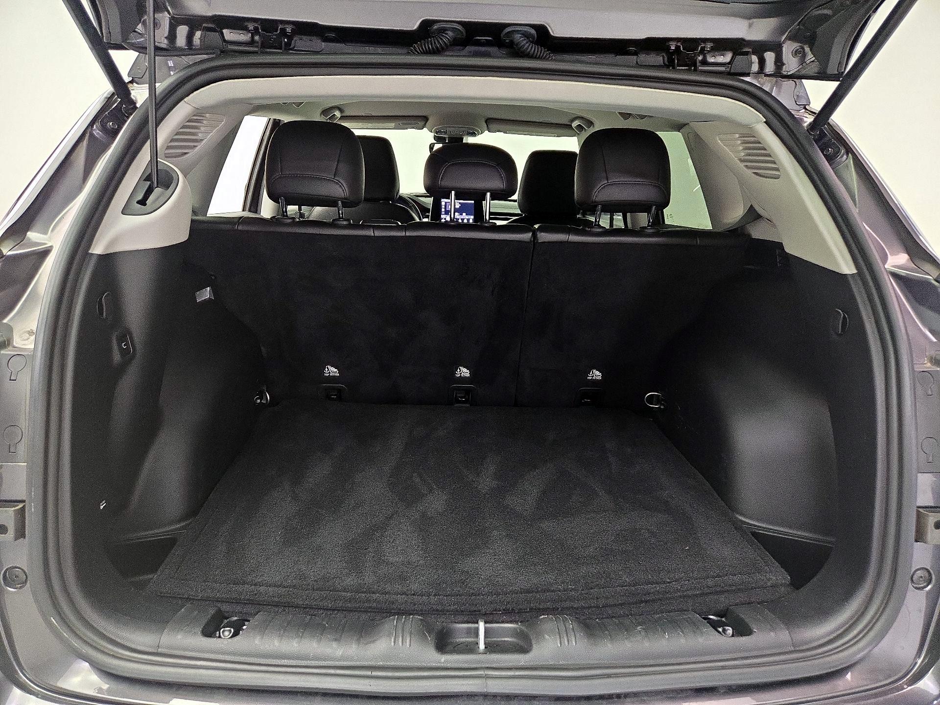 Thumbnail: 2022 Jeep Compass - 20