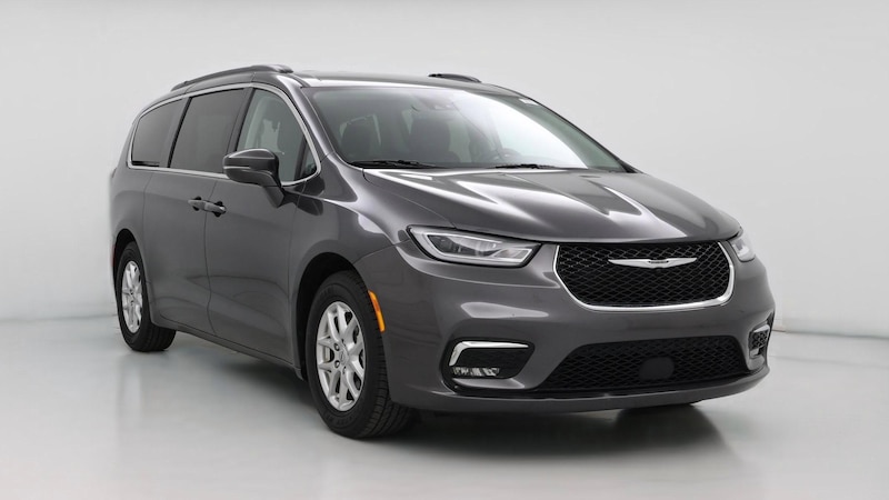 2022 Chrysler Pacifica Touring L Hero Image