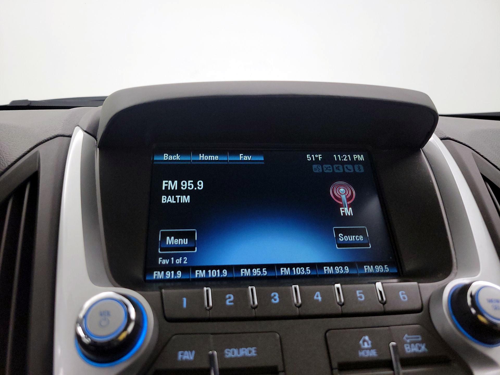 Thumbnail: 2015 Chevrolet Equinox - 14