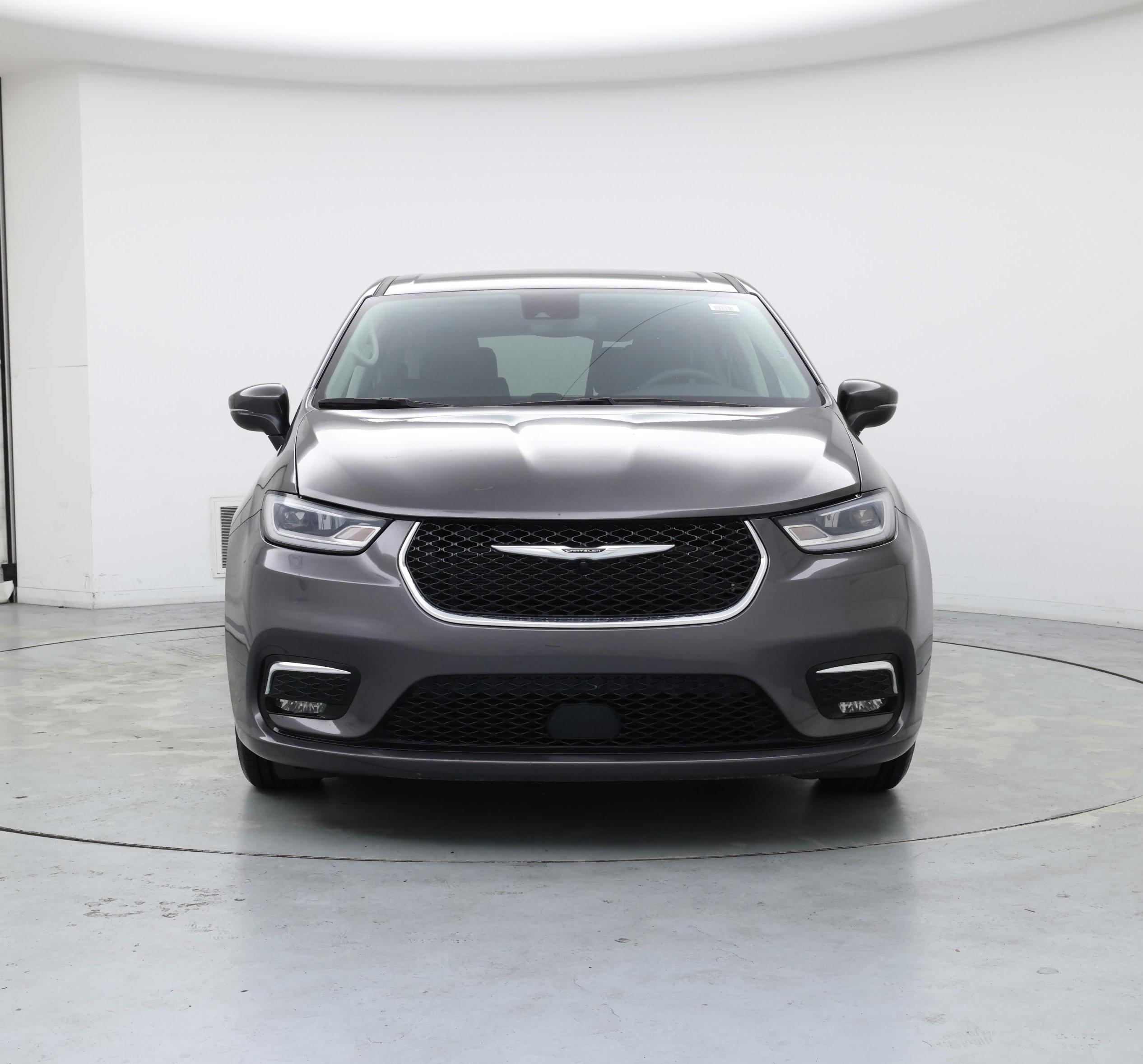 Thumbnail: 2023 Chrysler Pacifica - 5