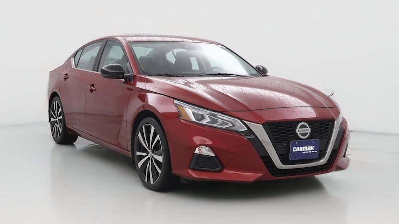 2020 Nissan Altima SR Hero Image