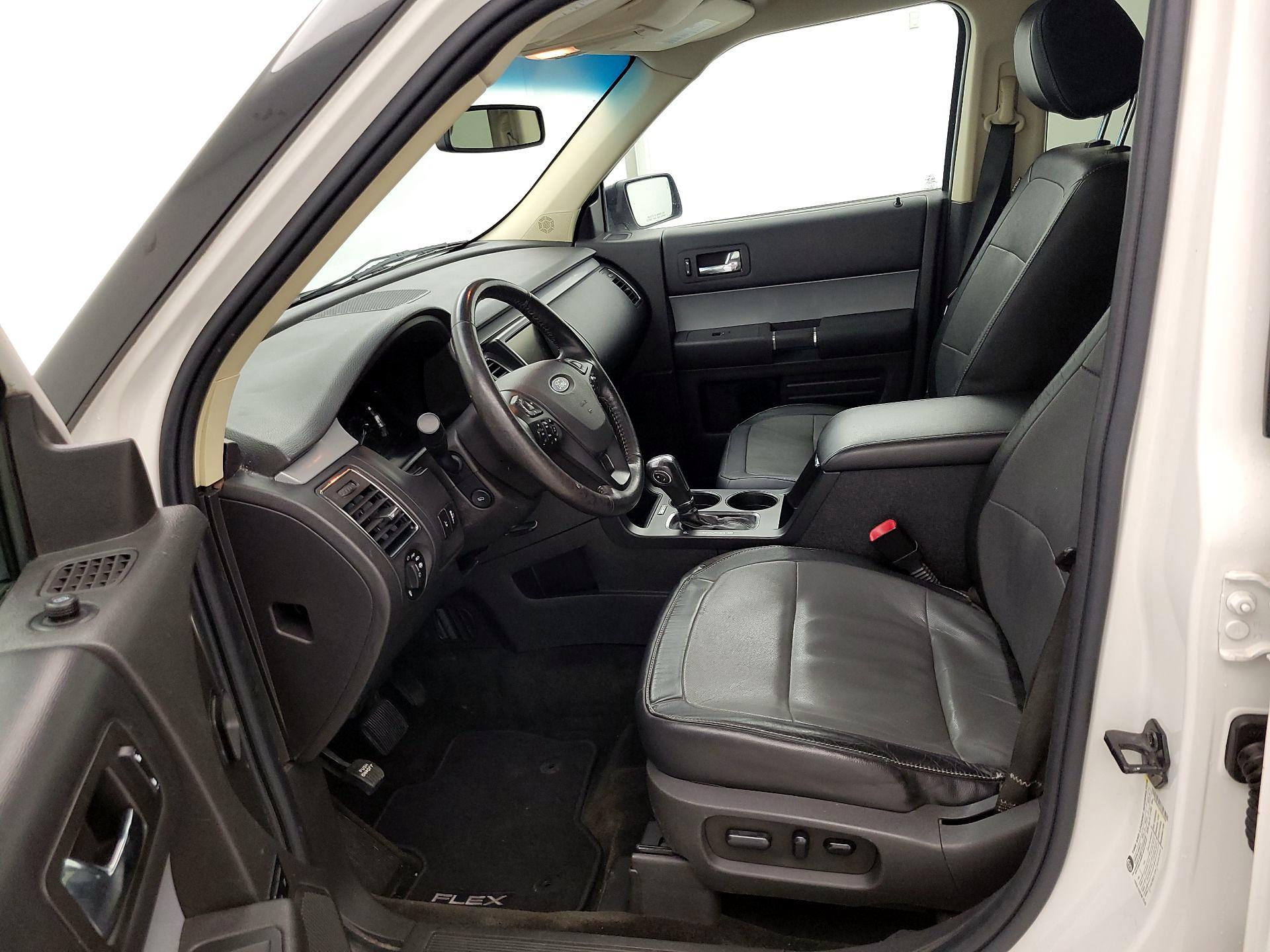 Thumbnail: 2014 Ford Flex - 11