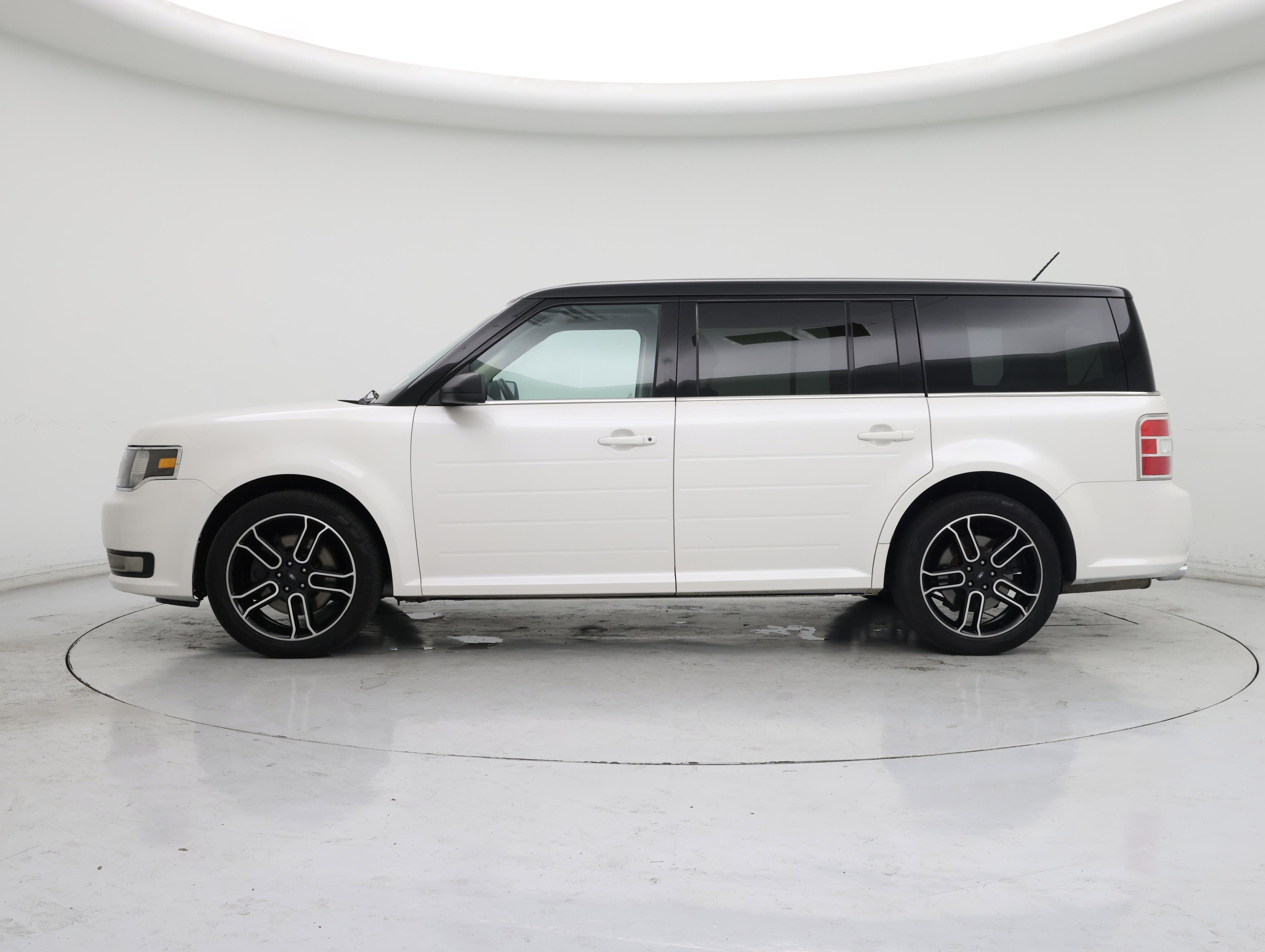 Thumbnail: 2014 Ford Flex - 3