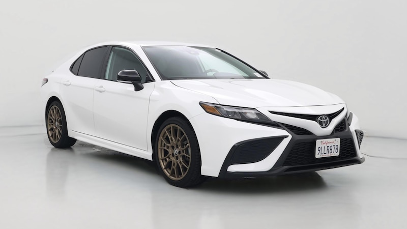 2024 Toyota Camry SE Hero Image