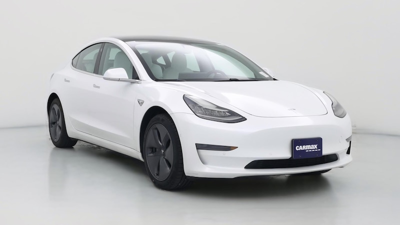 2019 Tesla Model 3 Standard Range Hero Image