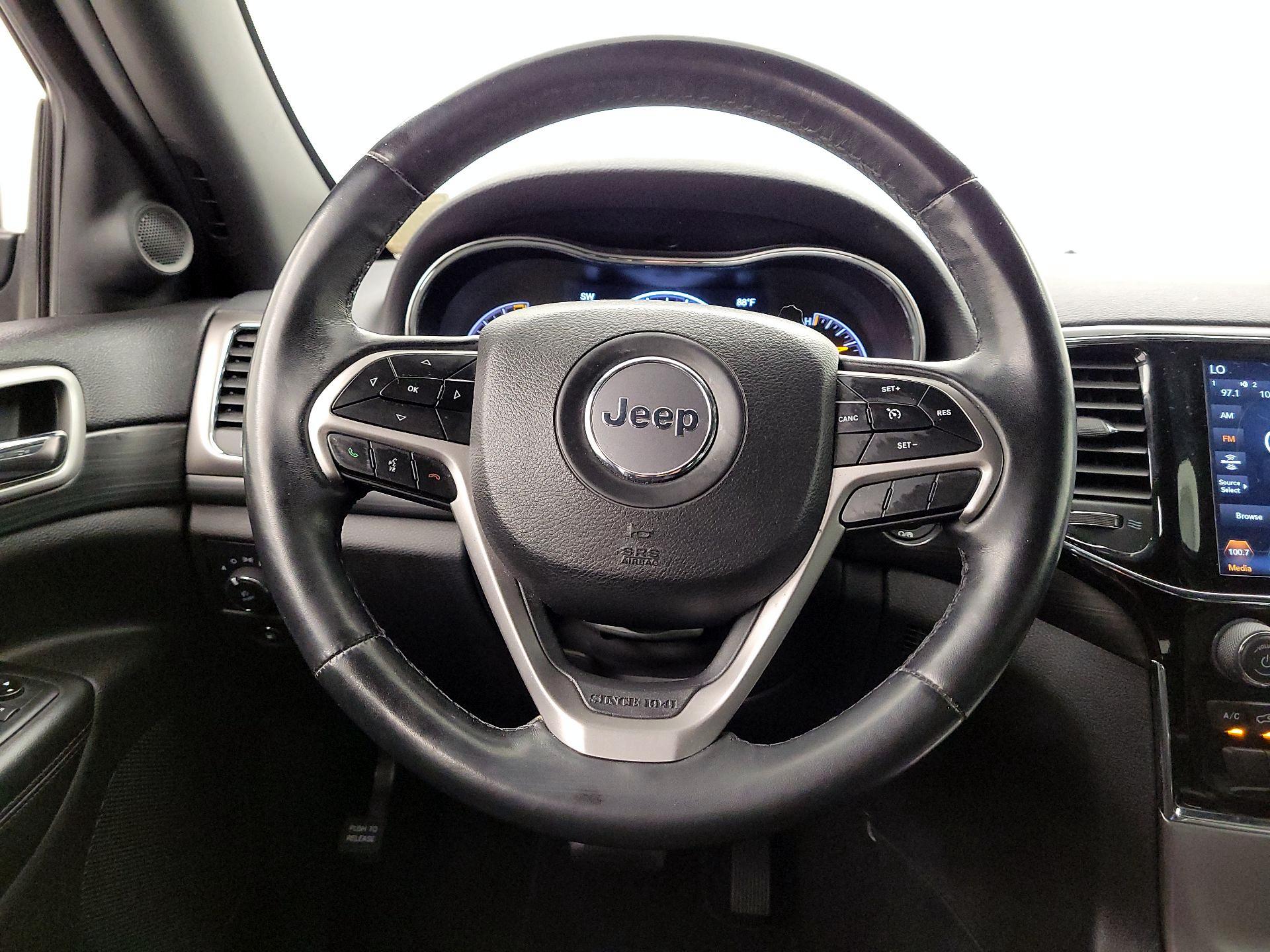 Thumbnail: 2020 Jeep Grand Cherokee - 10