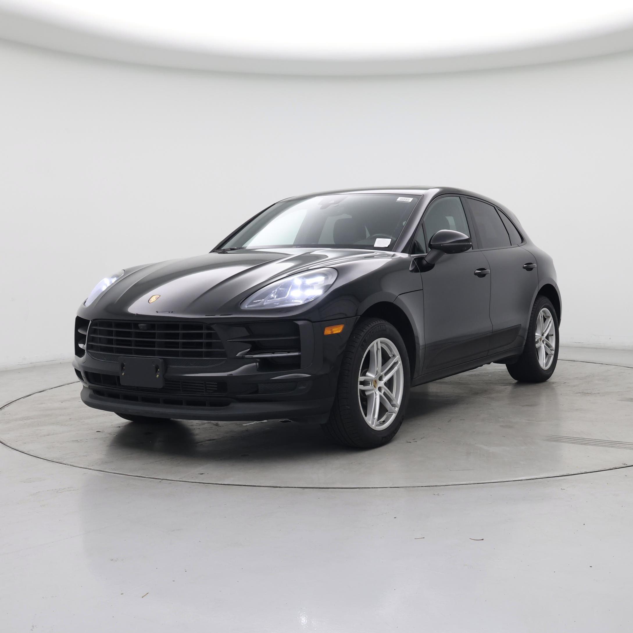 Thumbnail: 2021 Porsche Macan - 4
