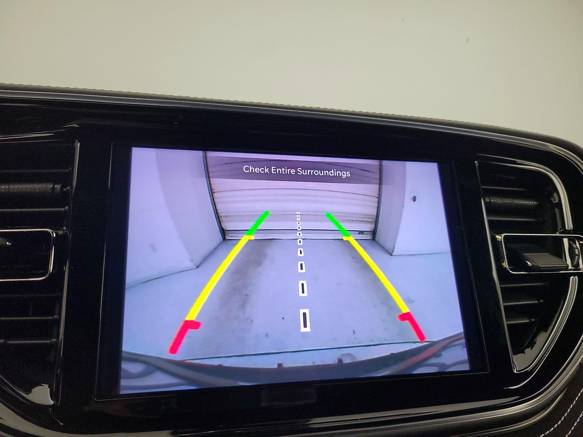 Thumbnail: 2022 Dodge Durango - 15