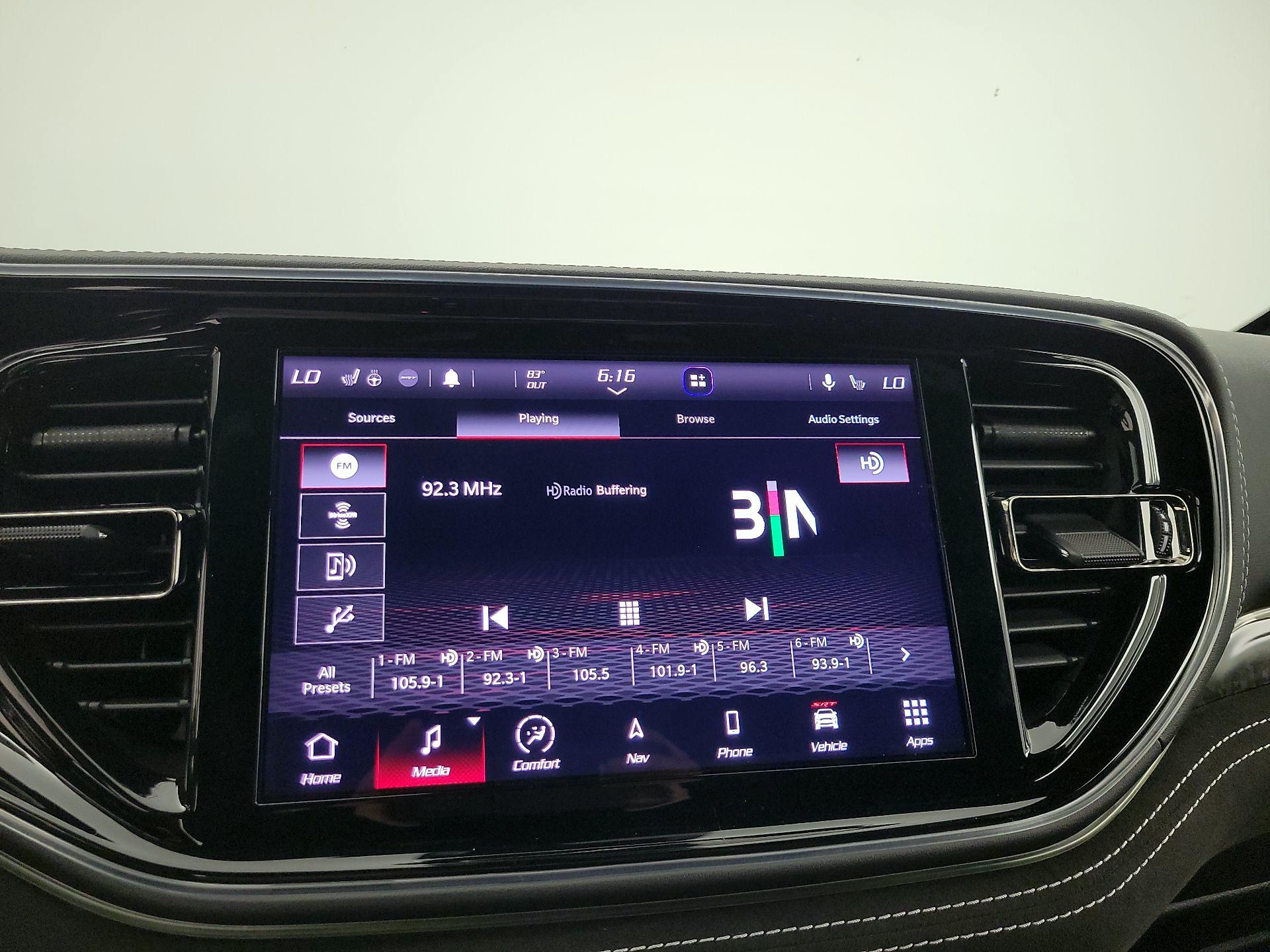 Thumbnail: 2022 Dodge Durango - 16