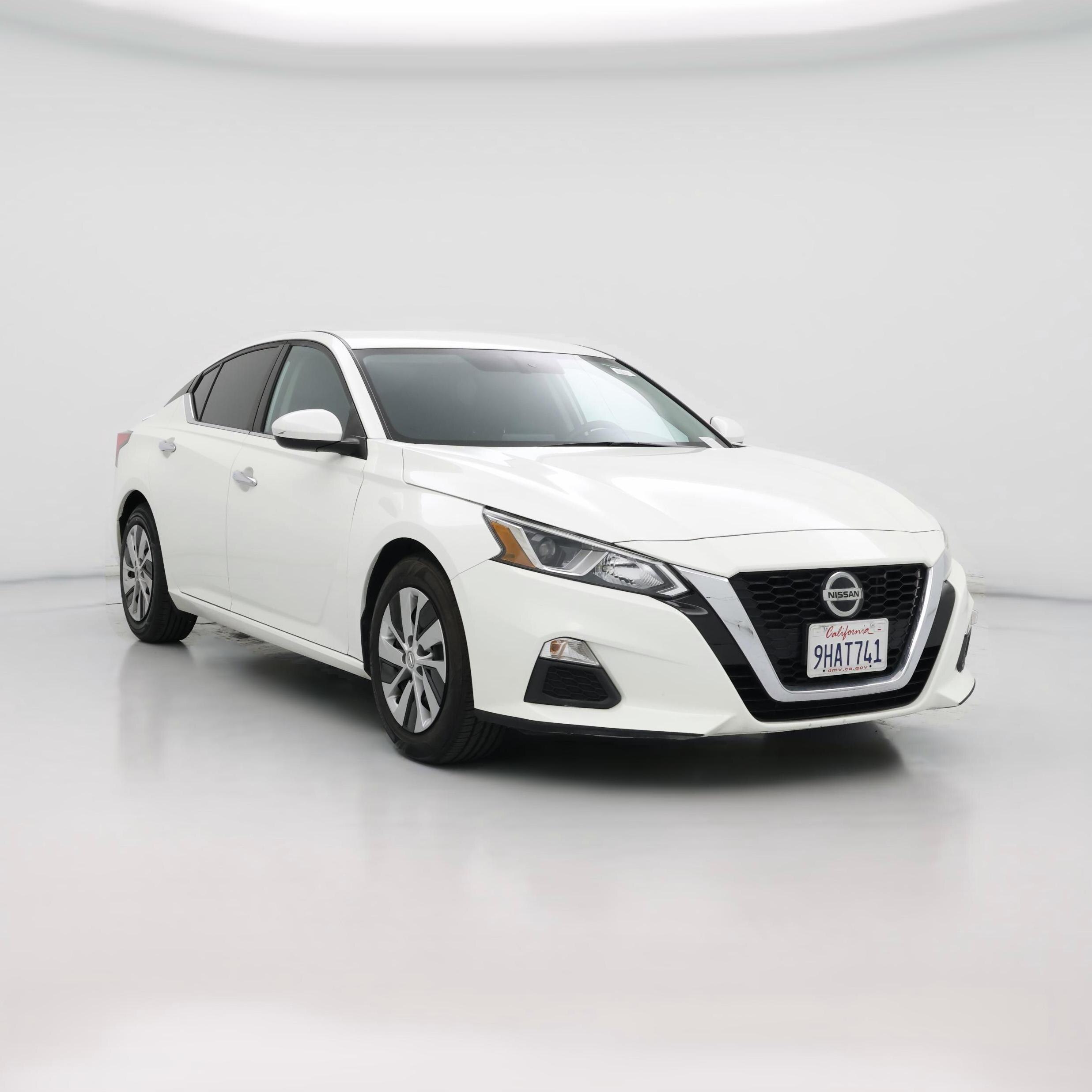 Thumbnail: 2020 Nissan Altima - 1