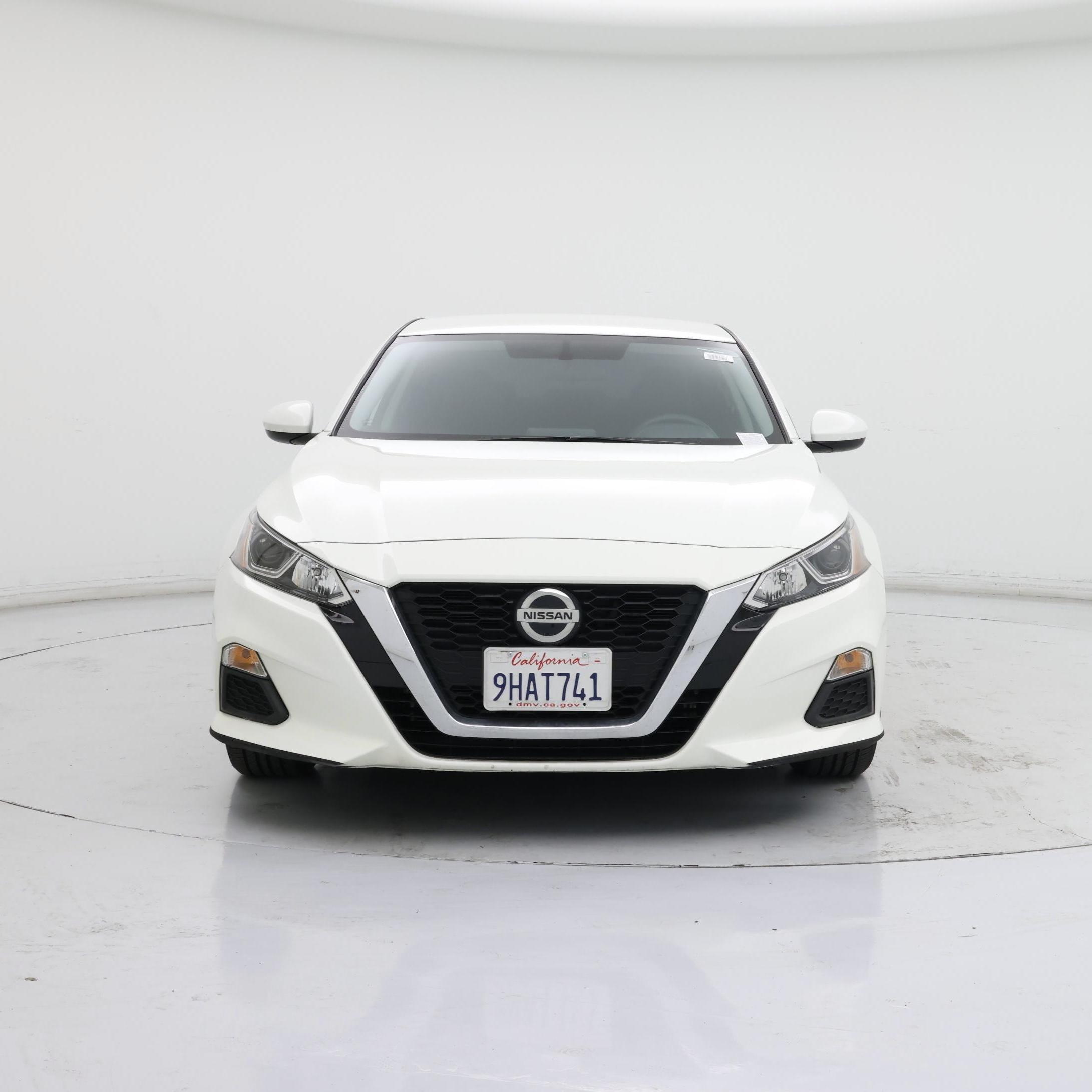 Thumbnail: 2020 Nissan Altima - 5