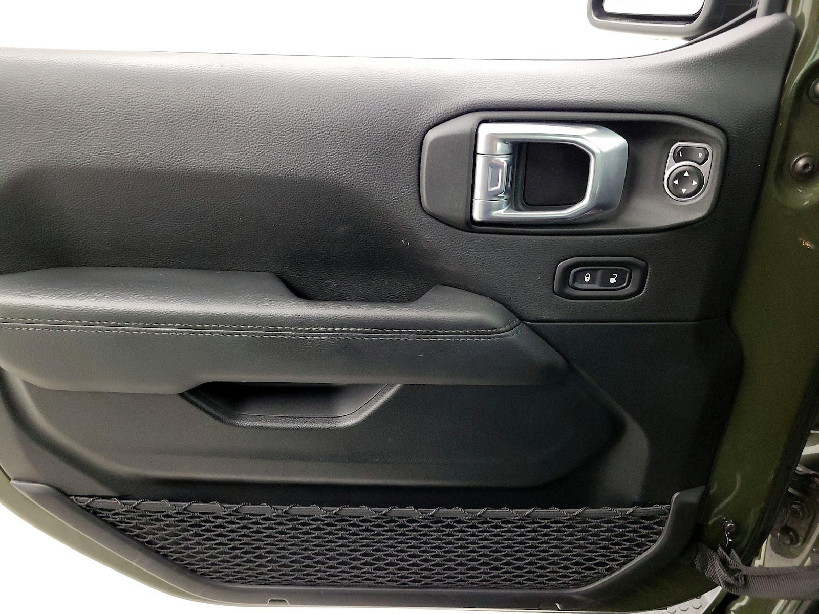 2021 Jeep Wrangler Unlimited Sahara Altitude - Photo 13