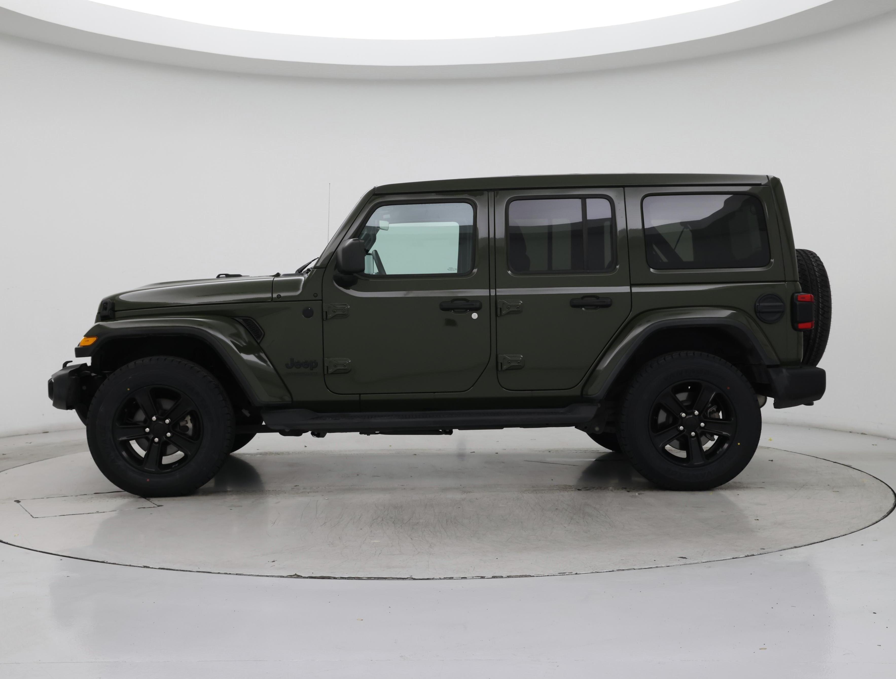 Thumbnail: 2021 Jeep Wrangler - 3