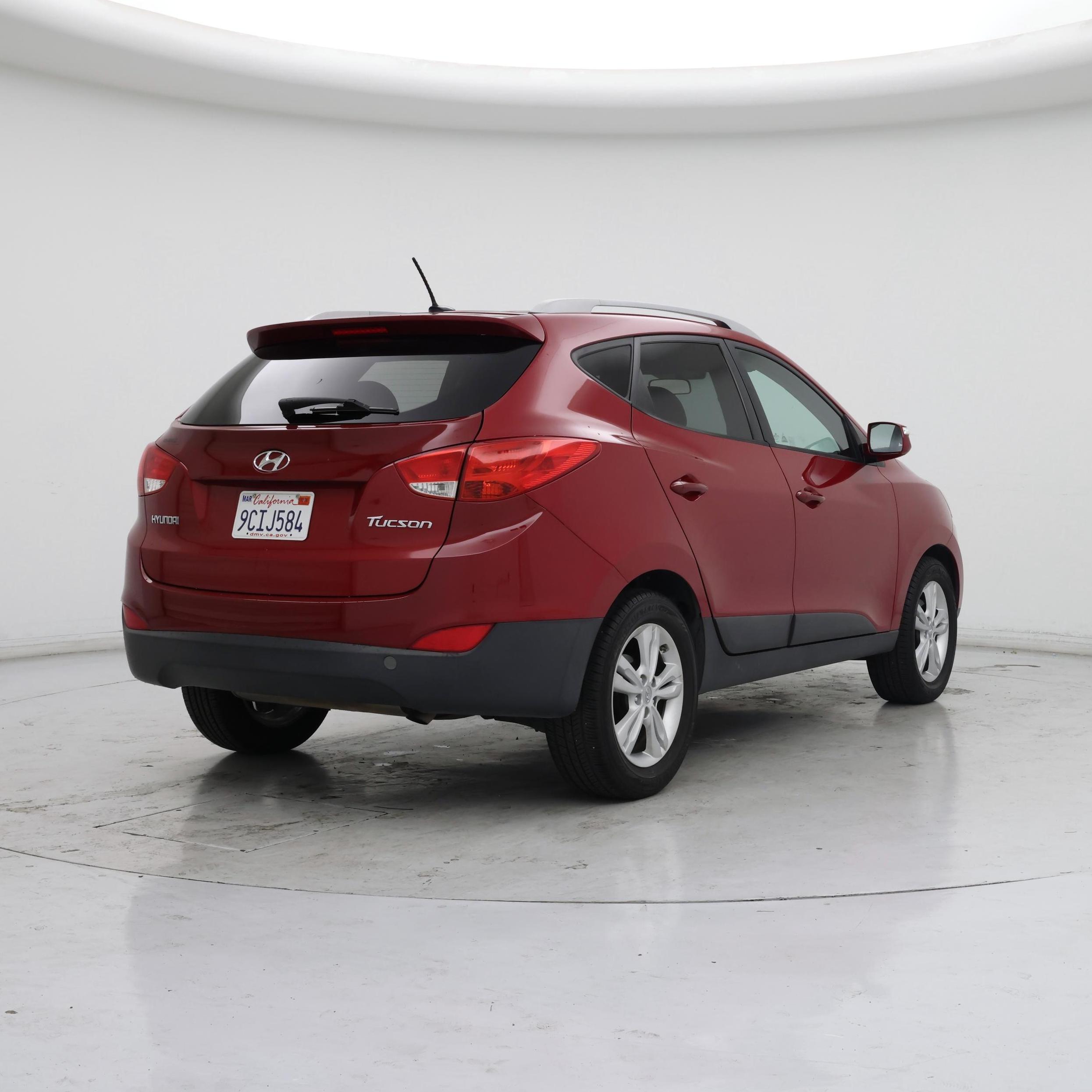 Thumbnail: 2013 Hyundai Tucson - 8