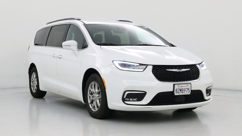 2022 Chrysler Pacifica Touring Hero Image