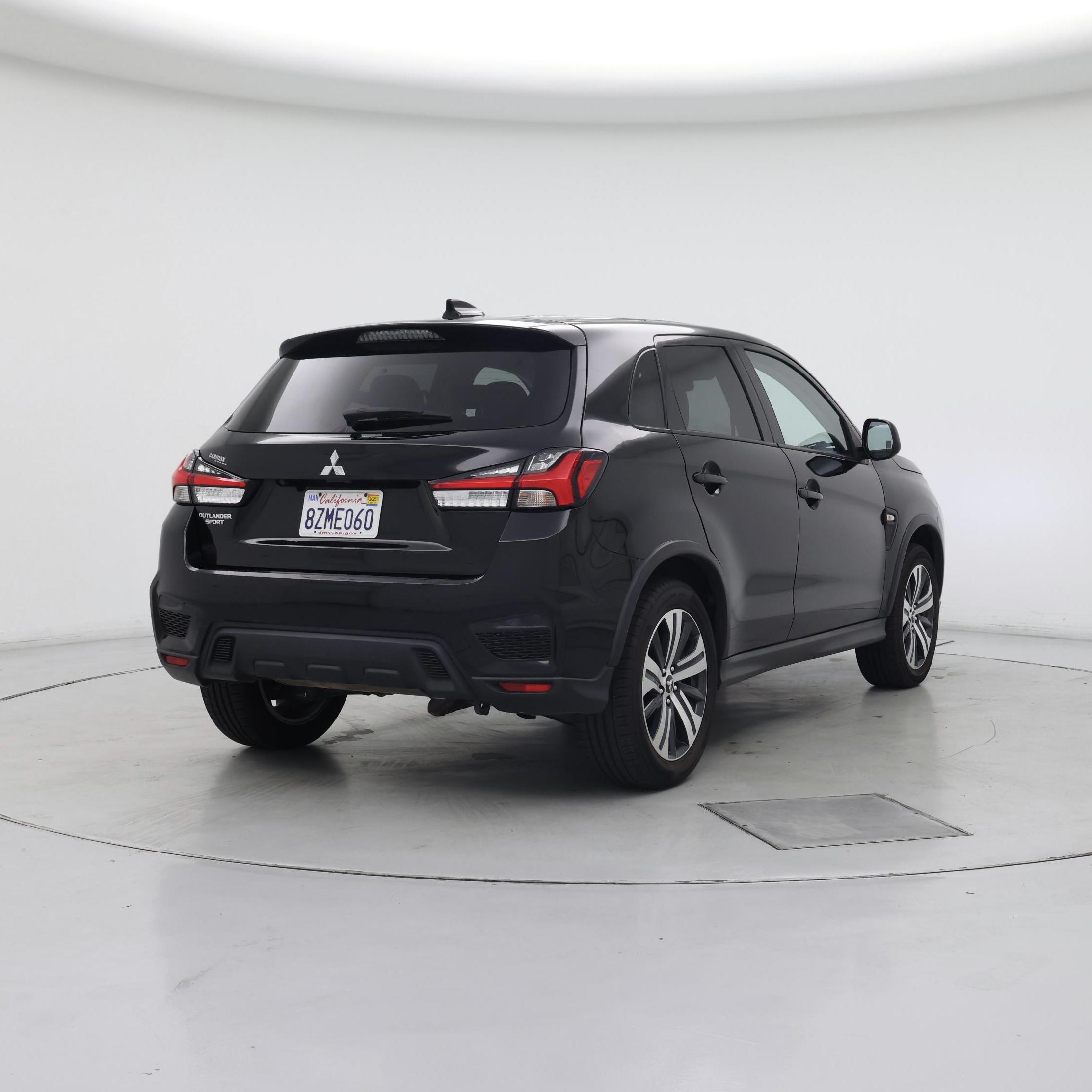 Thumbnail: 2022 Mitsubishi Outlander Sport - 8