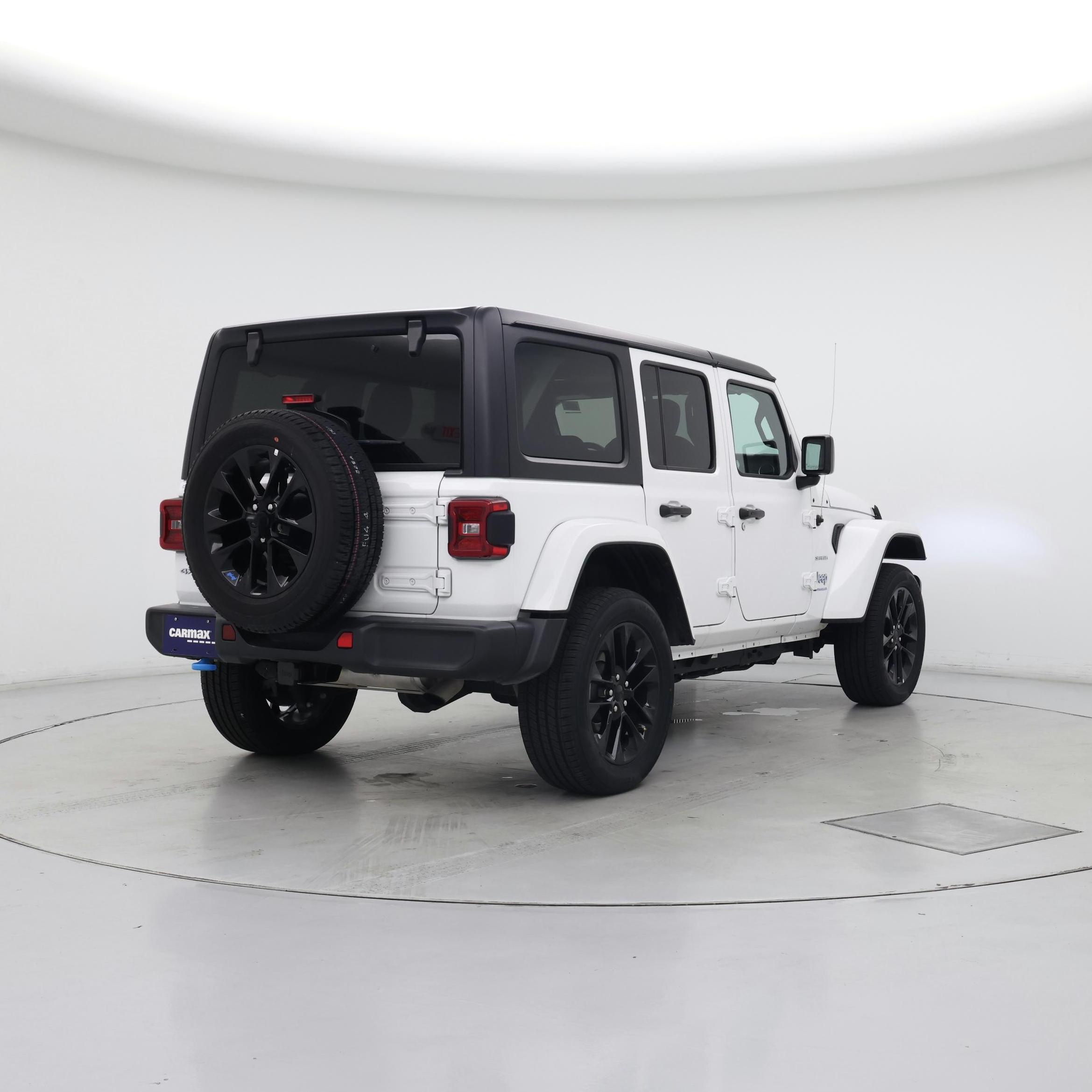Thumbnail: 2023 Jeep Wrangler - 8