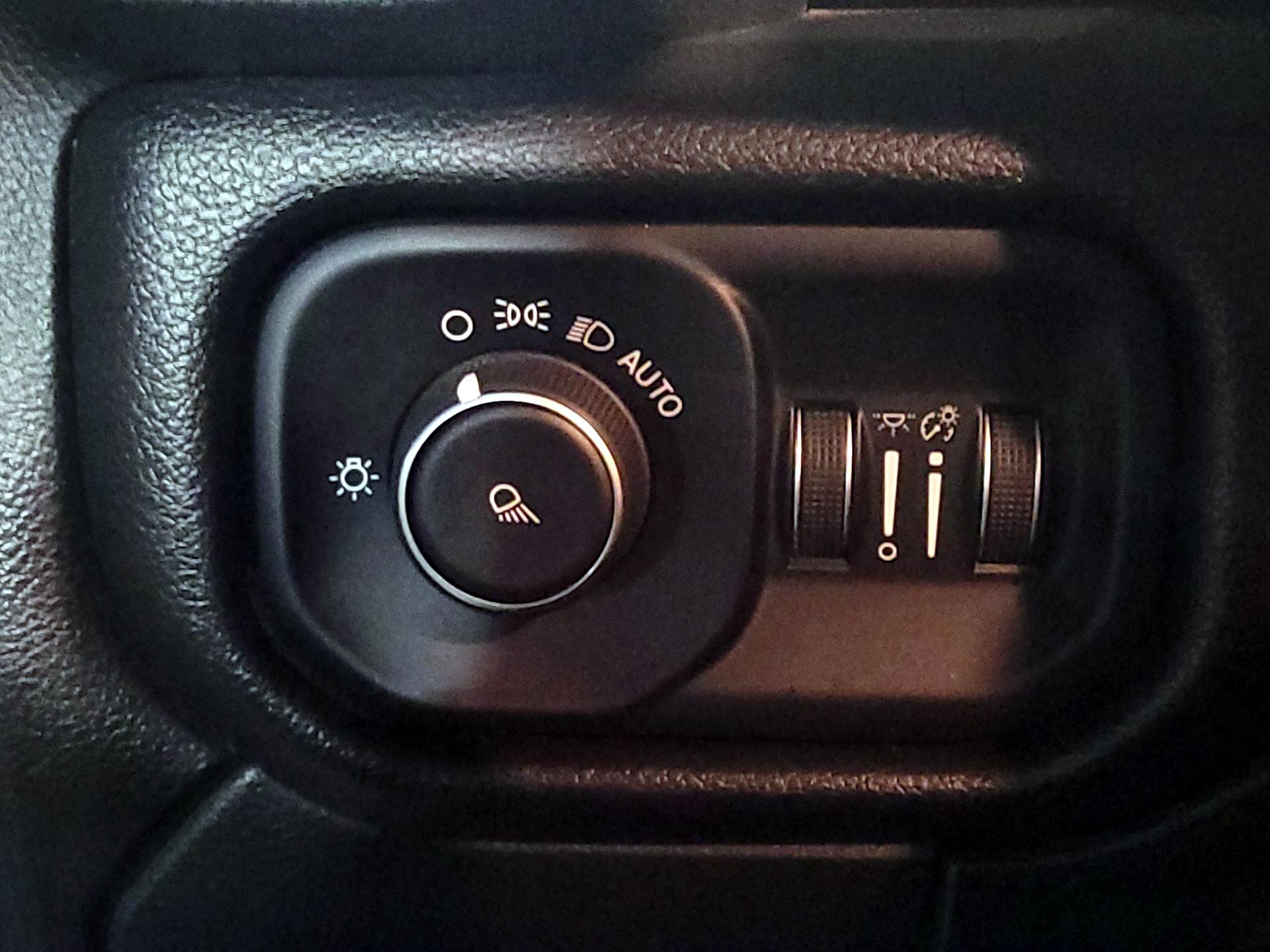 Thumbnail: 2019 RAM 3500 - 13