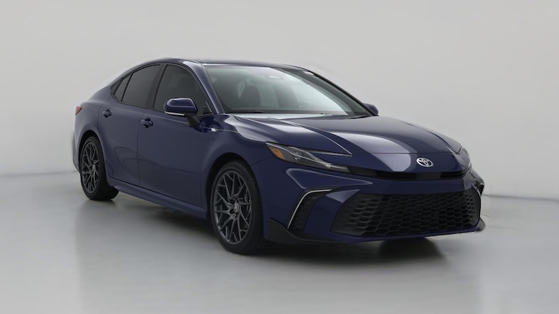 2025 Toyota Camry SE Hero Image
