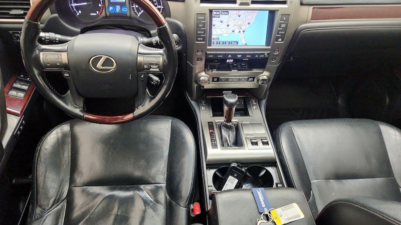 2016 Lexus GX 460 Luxury 9
