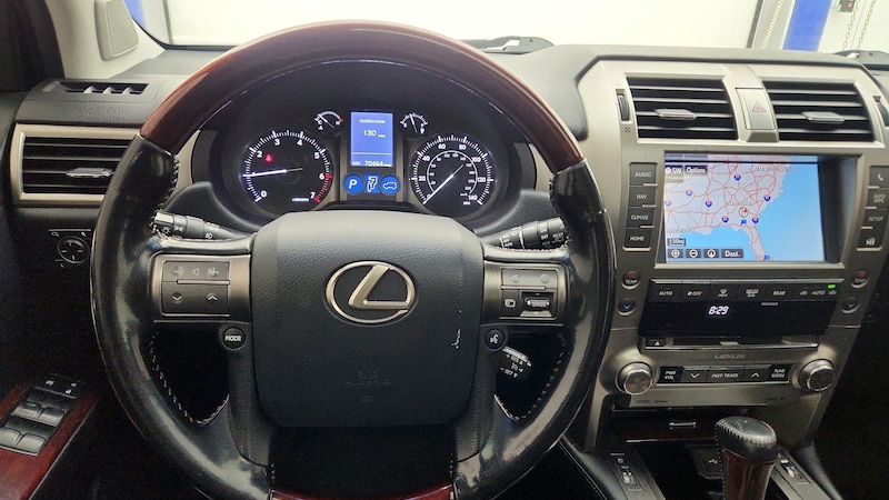2016 Lexus GX 460 Luxury 10