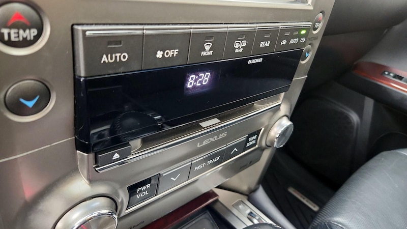 2016 Lexus GX 460 Luxury 17