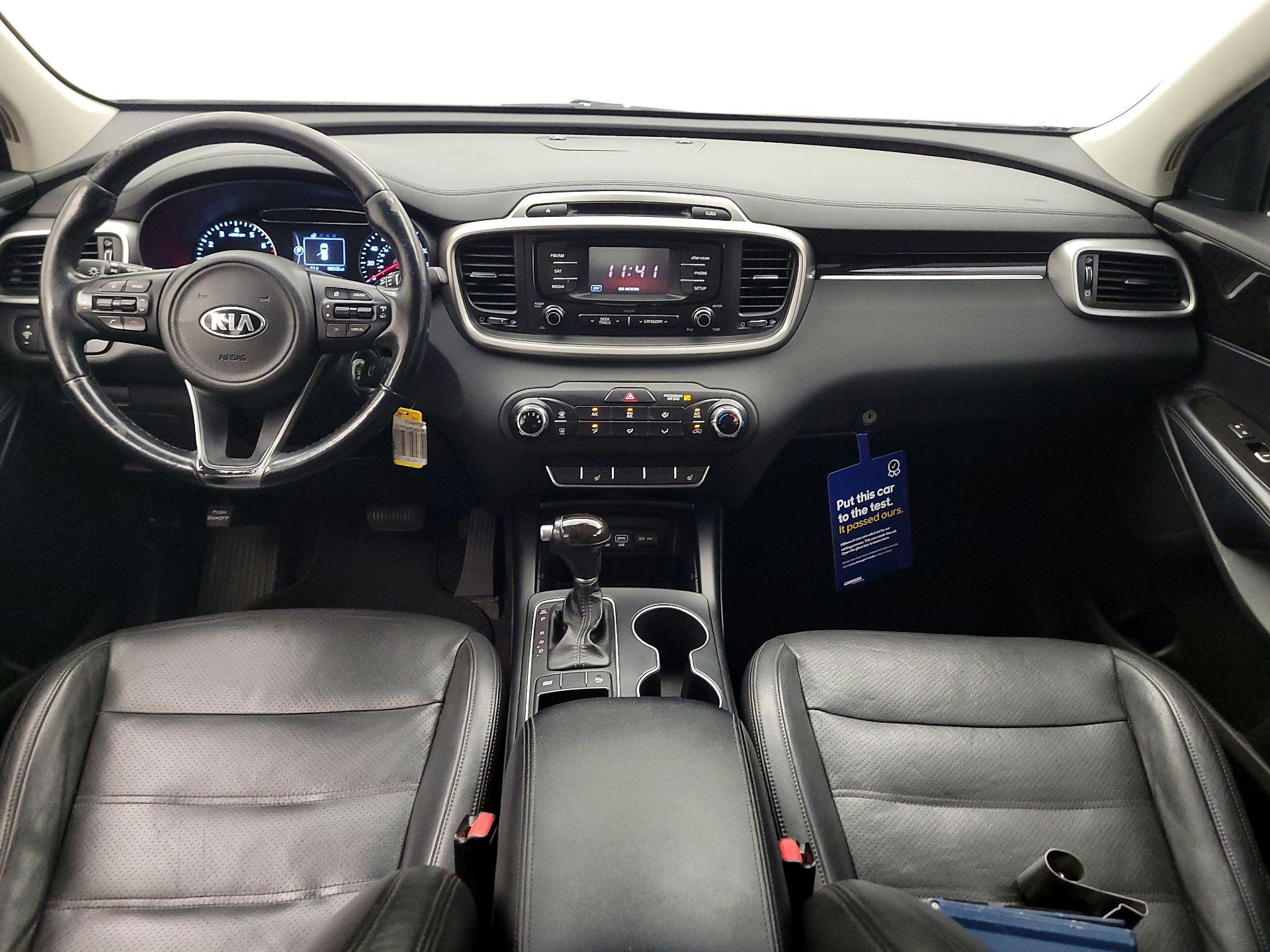 Thumbnail: 2016 Kia Sorento - 9