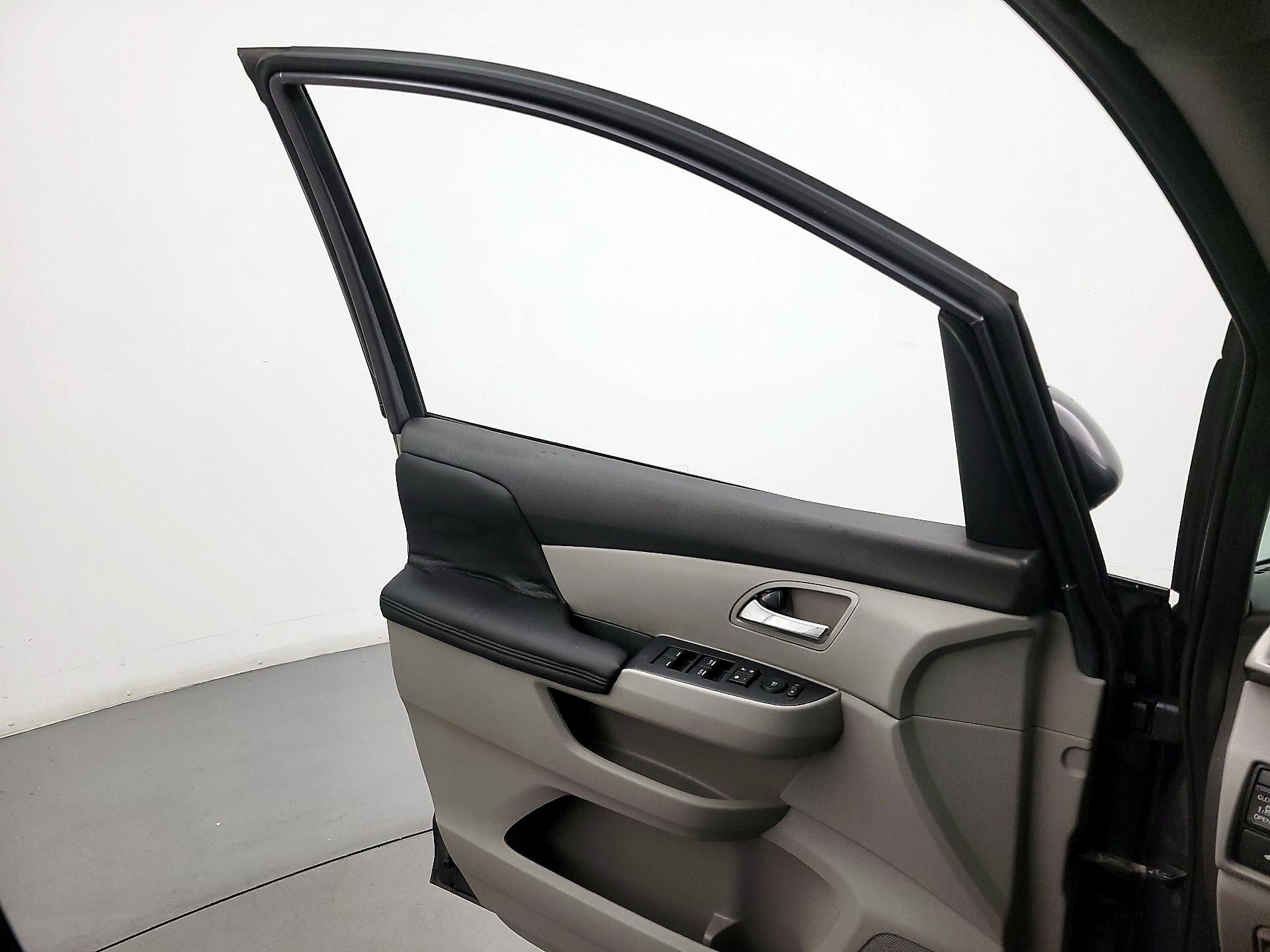 Thumbnail: 2016 Honda Odyssey - 12