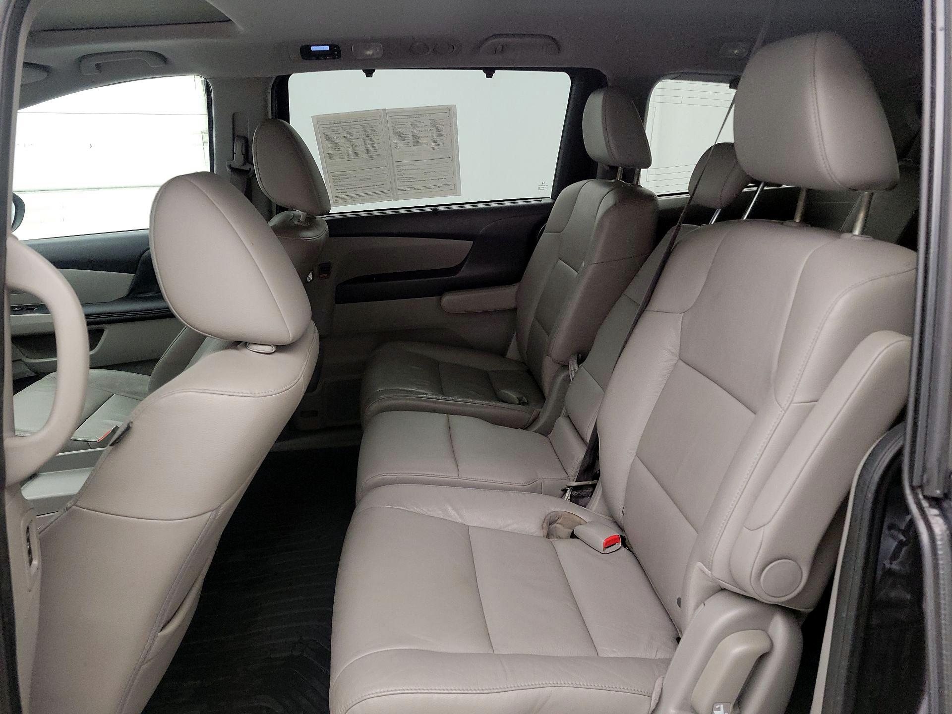Thumbnail: 2016 Honda Odyssey - 16