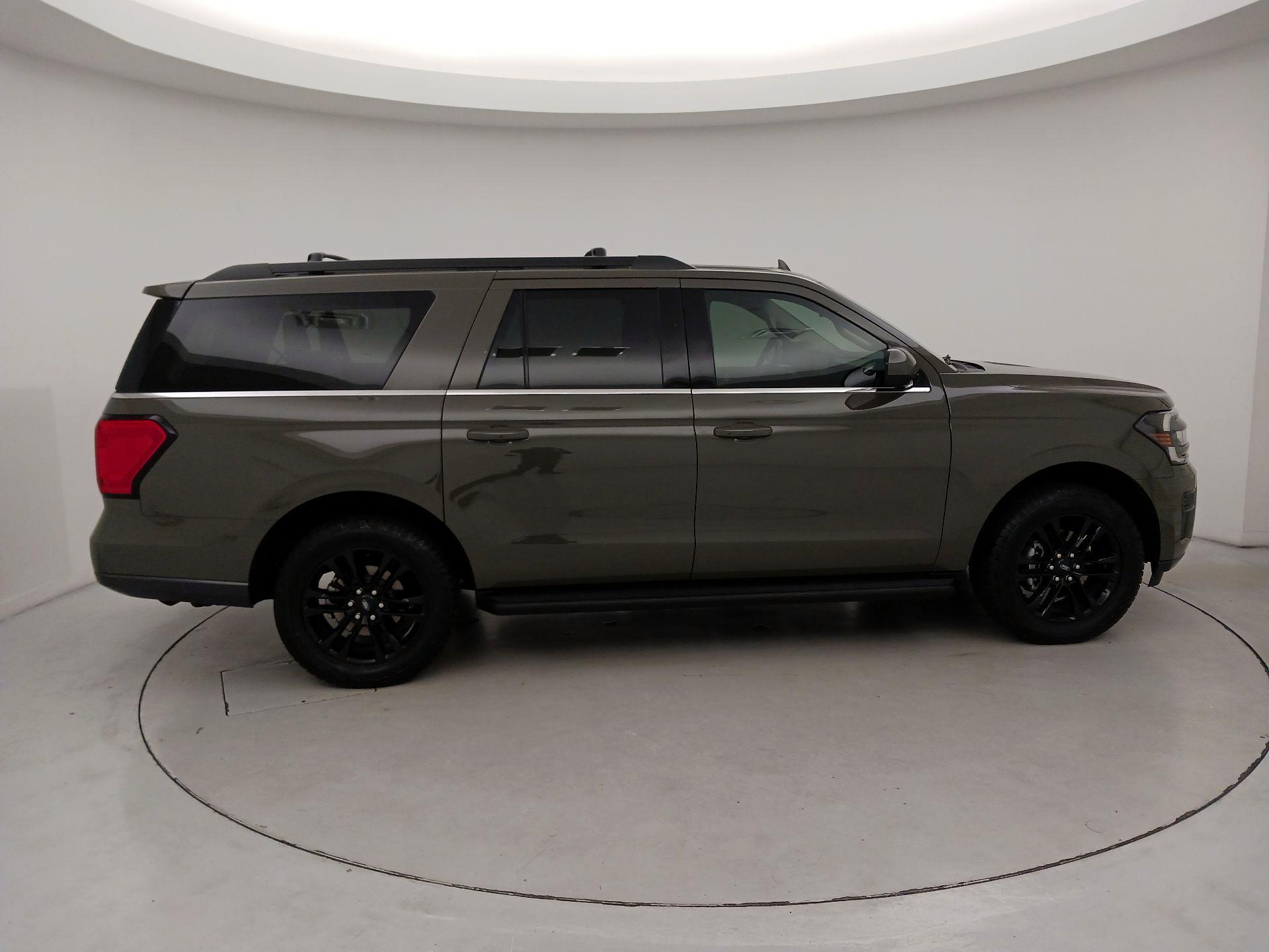 Thumbnail: 2024 Ford Expedition MAX - 4