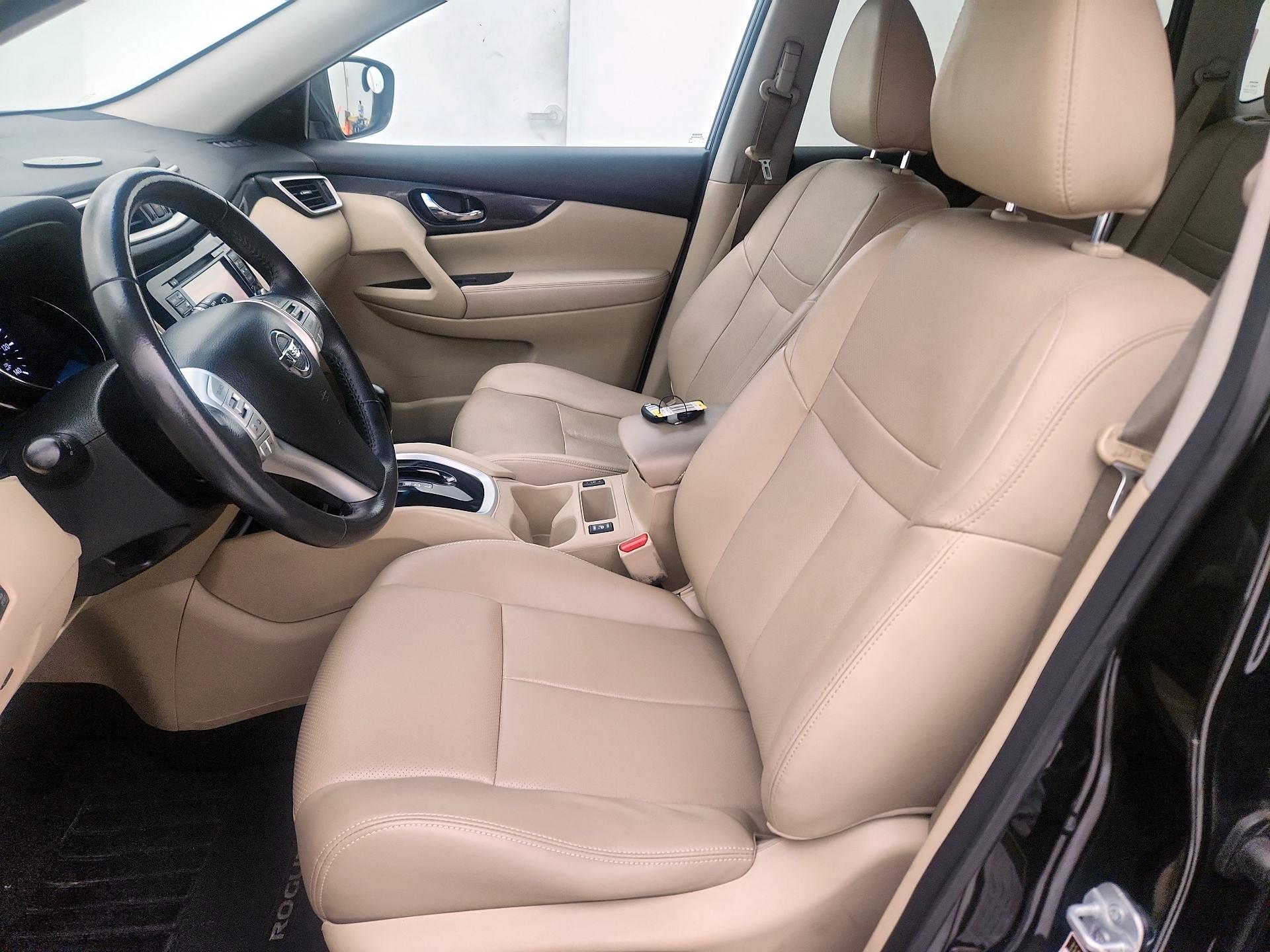 Thumbnail: 2016 Nissan Rogue - 11