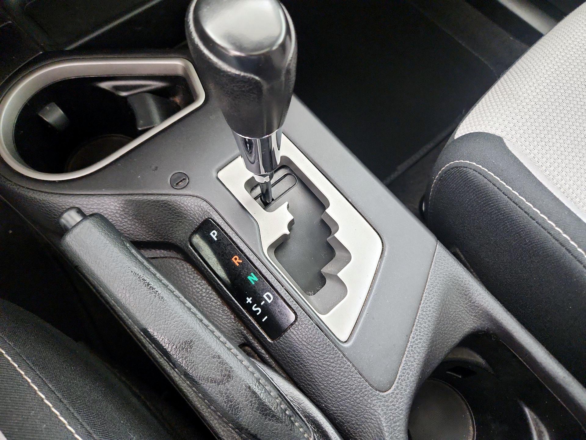 Thumbnail: 2018 Toyota RAV4 - 17