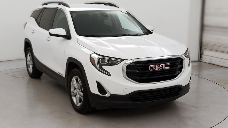 2020 GMC Terrain SLE Hero Image