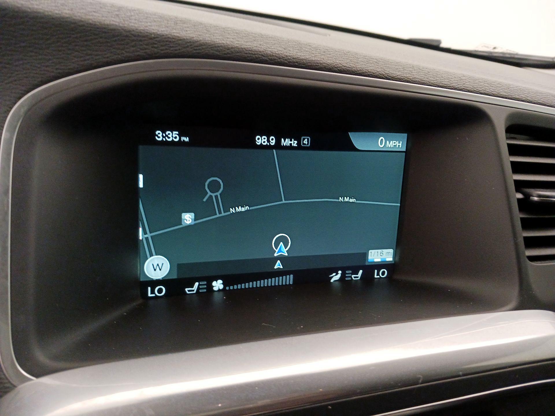 Thumbnail: 2016 Volvo S60 - 14