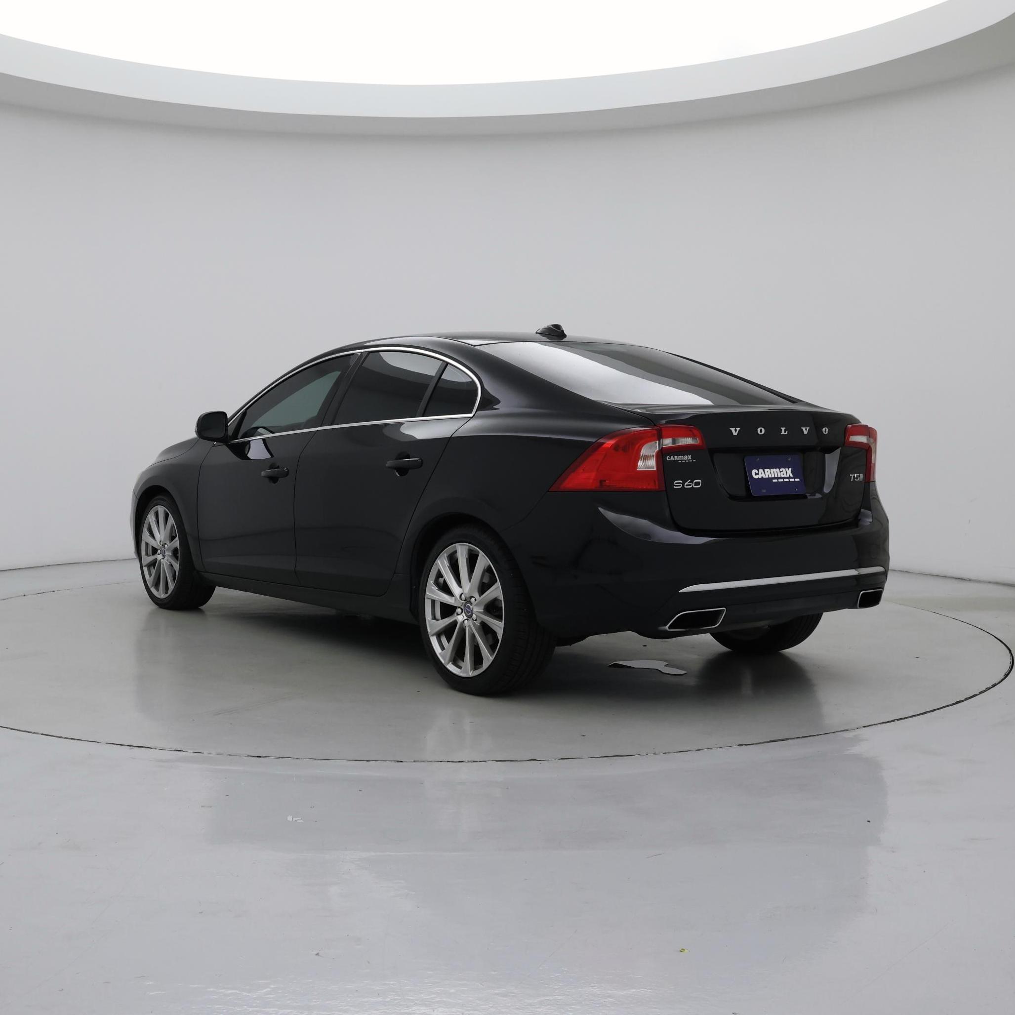 Thumbnail: 2016 Volvo S60 - 2