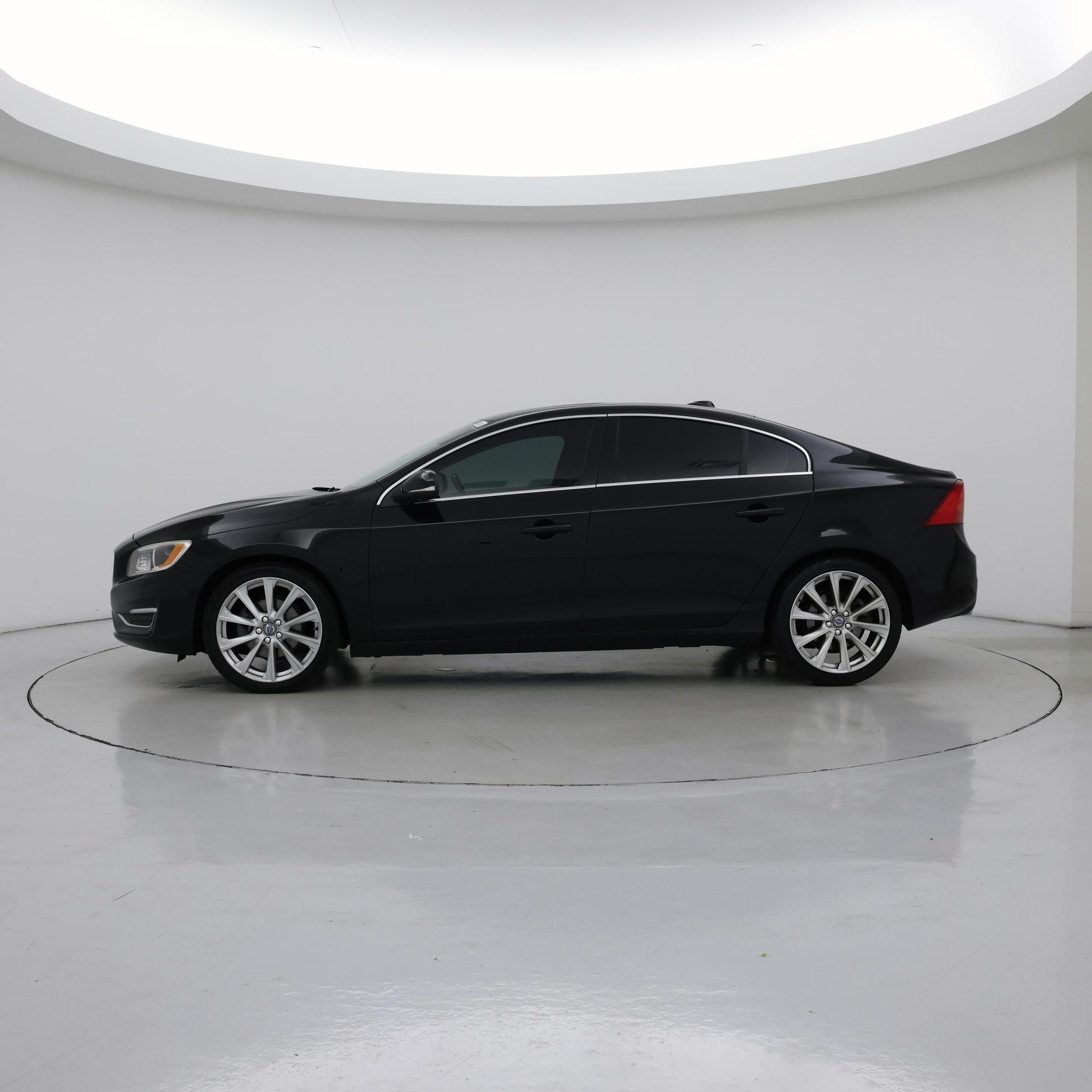 Thumbnail: 2016 Volvo S60 - 3