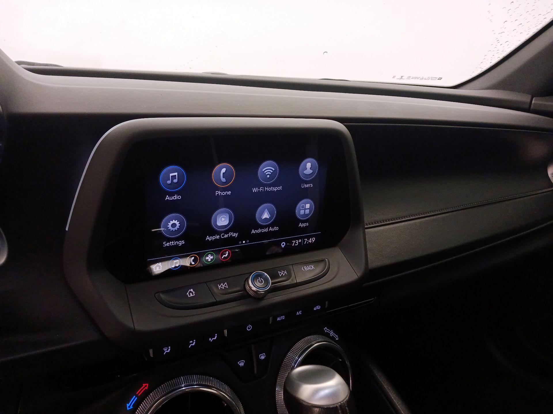 Thumbnail: 2019 Chevrolet Camaro - 14
