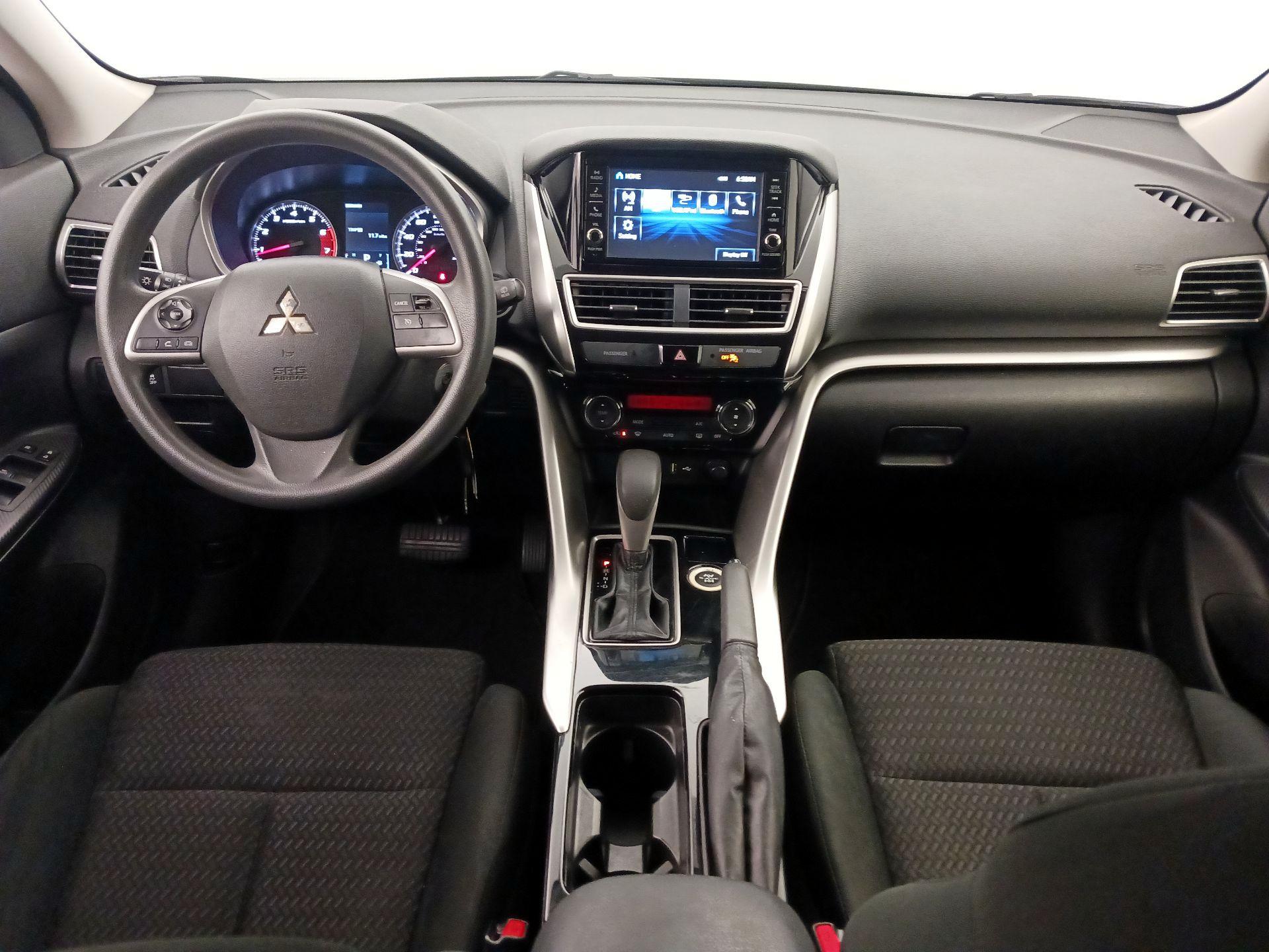 Thumbnail: 2020 Mitsubishi Eclipse Cross - 9